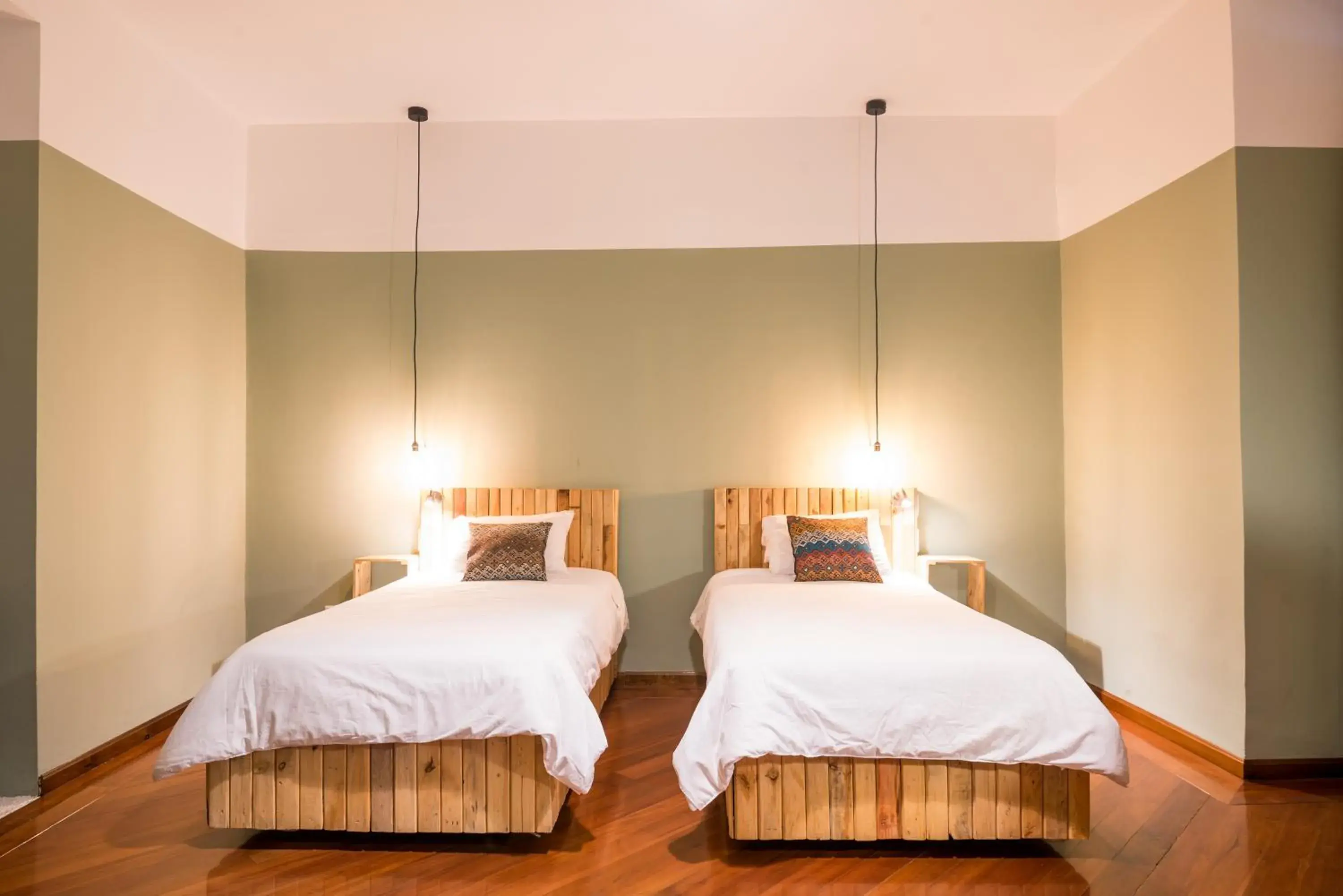 Superior Twin Room in Viajero Quito Hostel Superior Twin Room in Viajero Quito Hostel