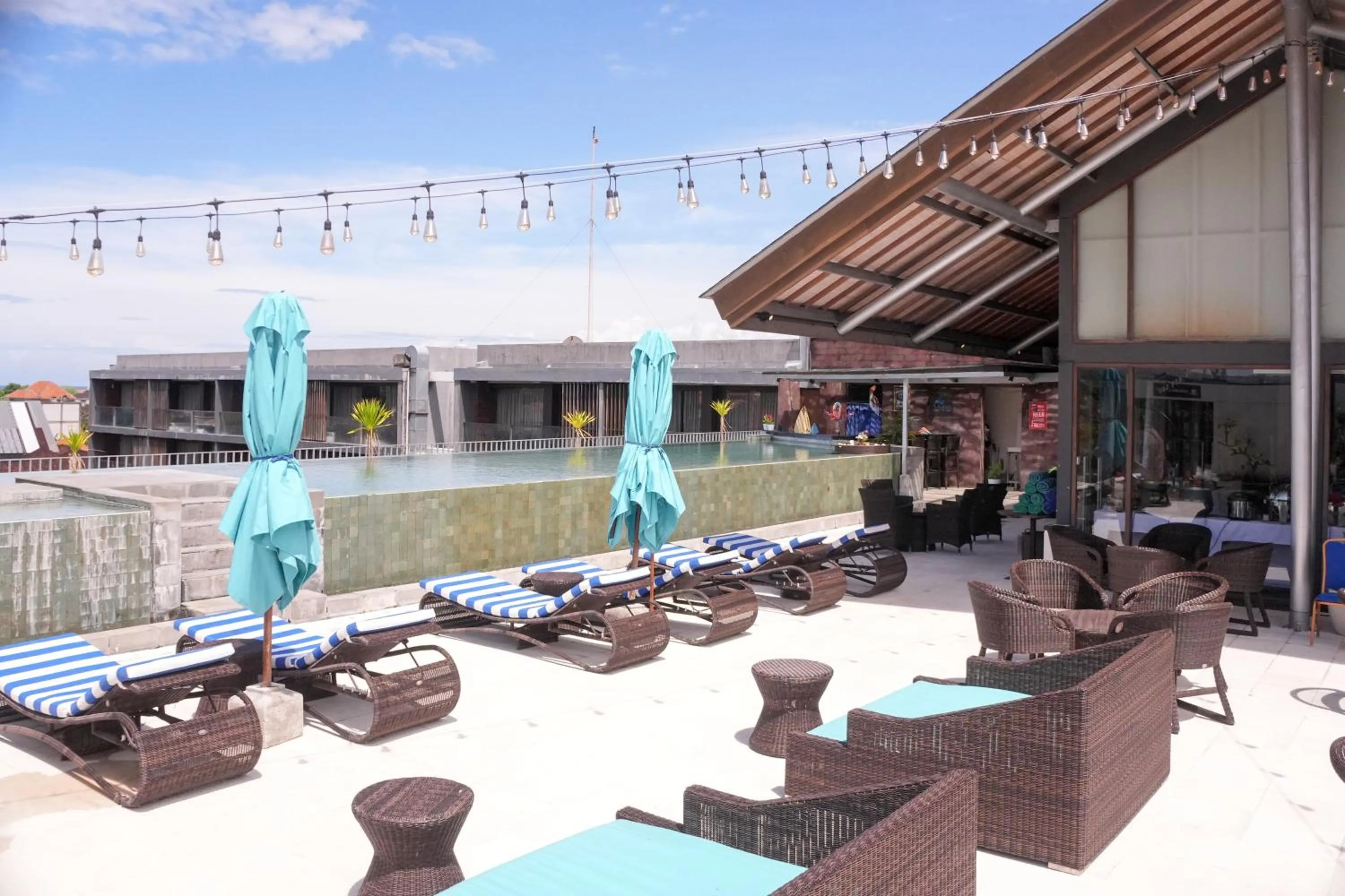 Swimming pool in Watermark Hotel & Spa Bali