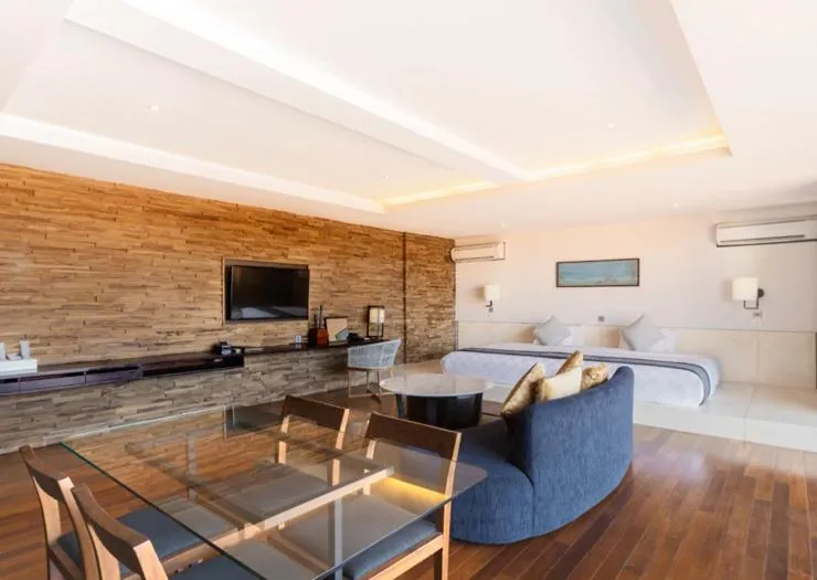 TV and multimedia in Watermark Hotel & Spa Bali