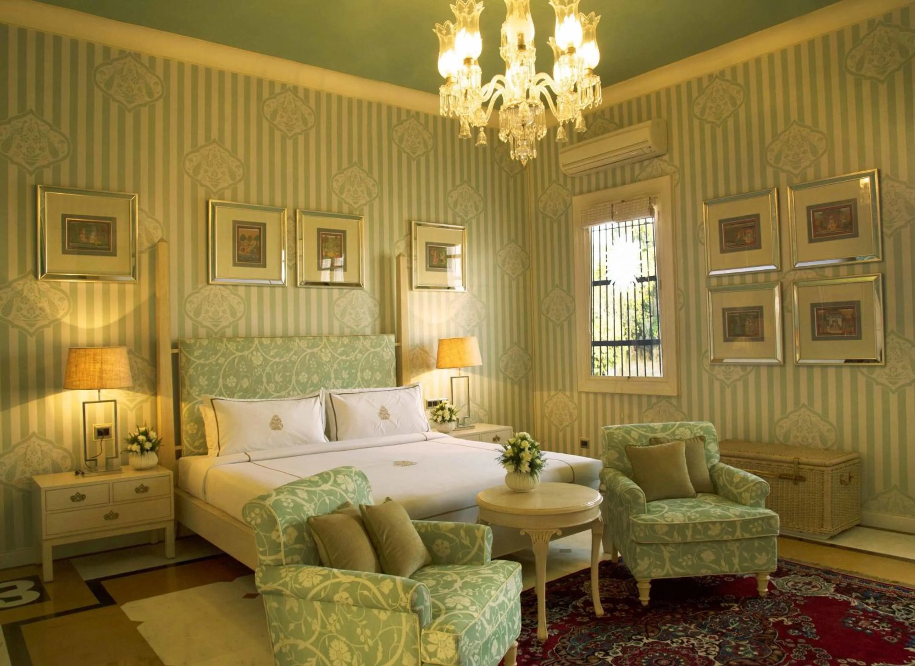 Bedroom, Bed in Rajmahal Palace RAAS