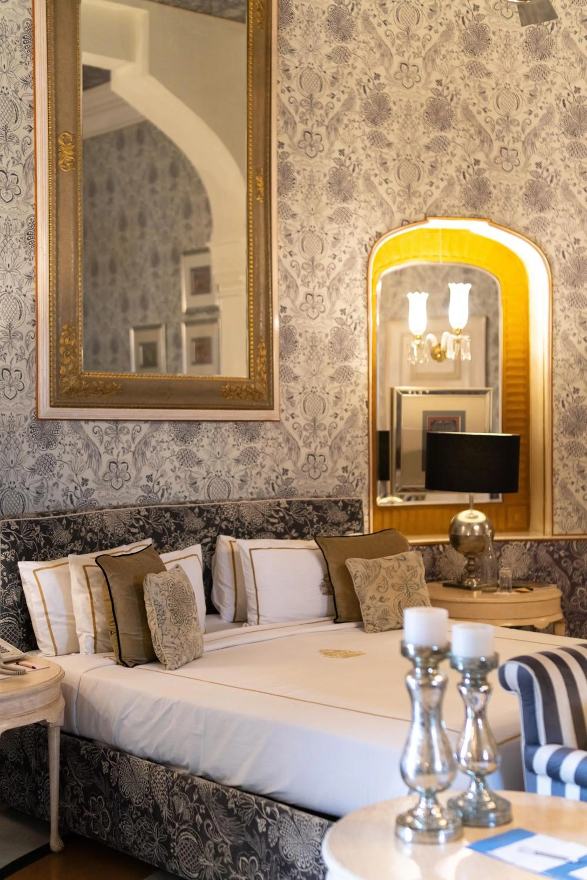 Bedroom in Rajmahal Palace RAAS