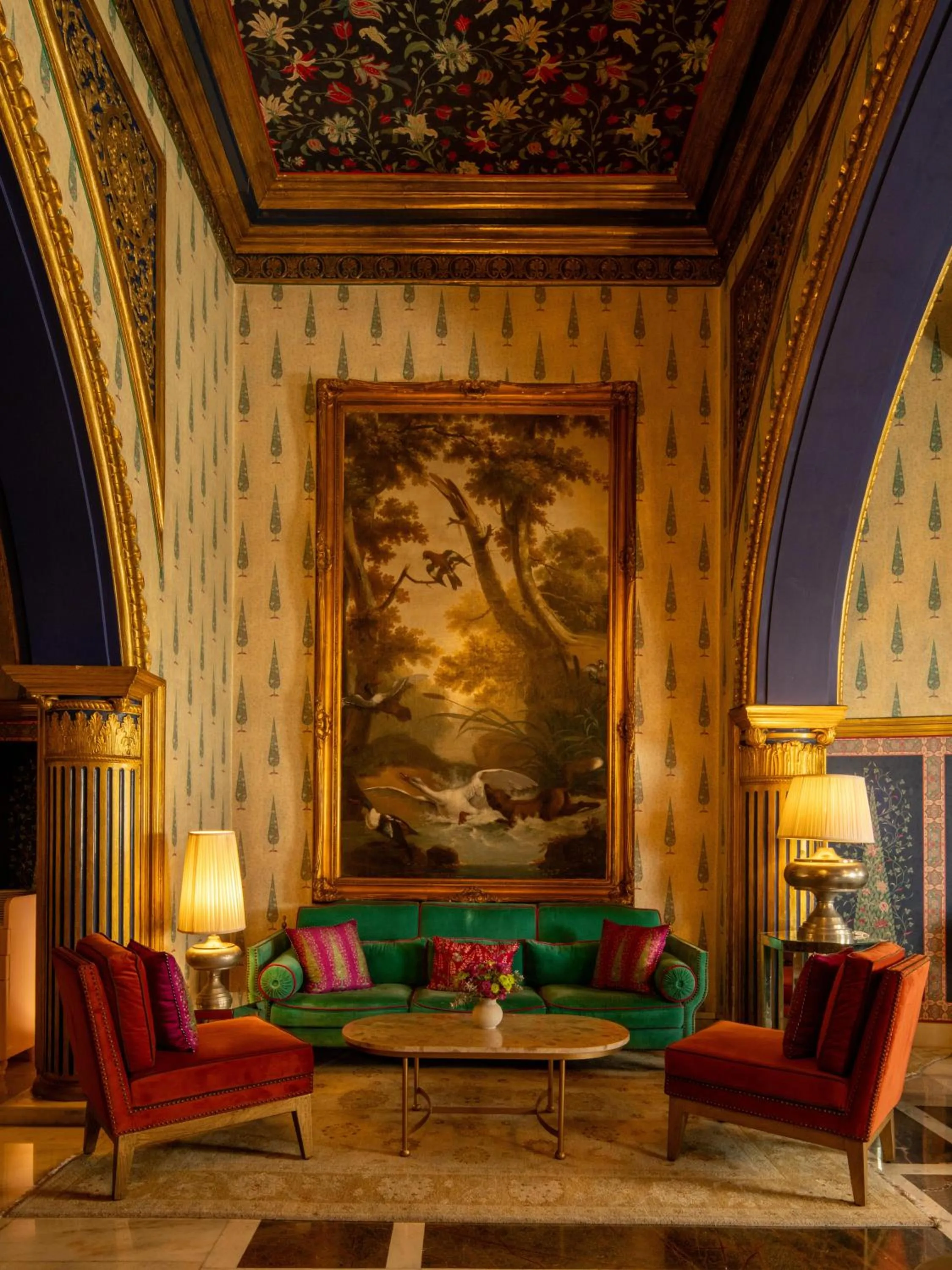 Lounge or bar in Rajmahal Palace RAAS