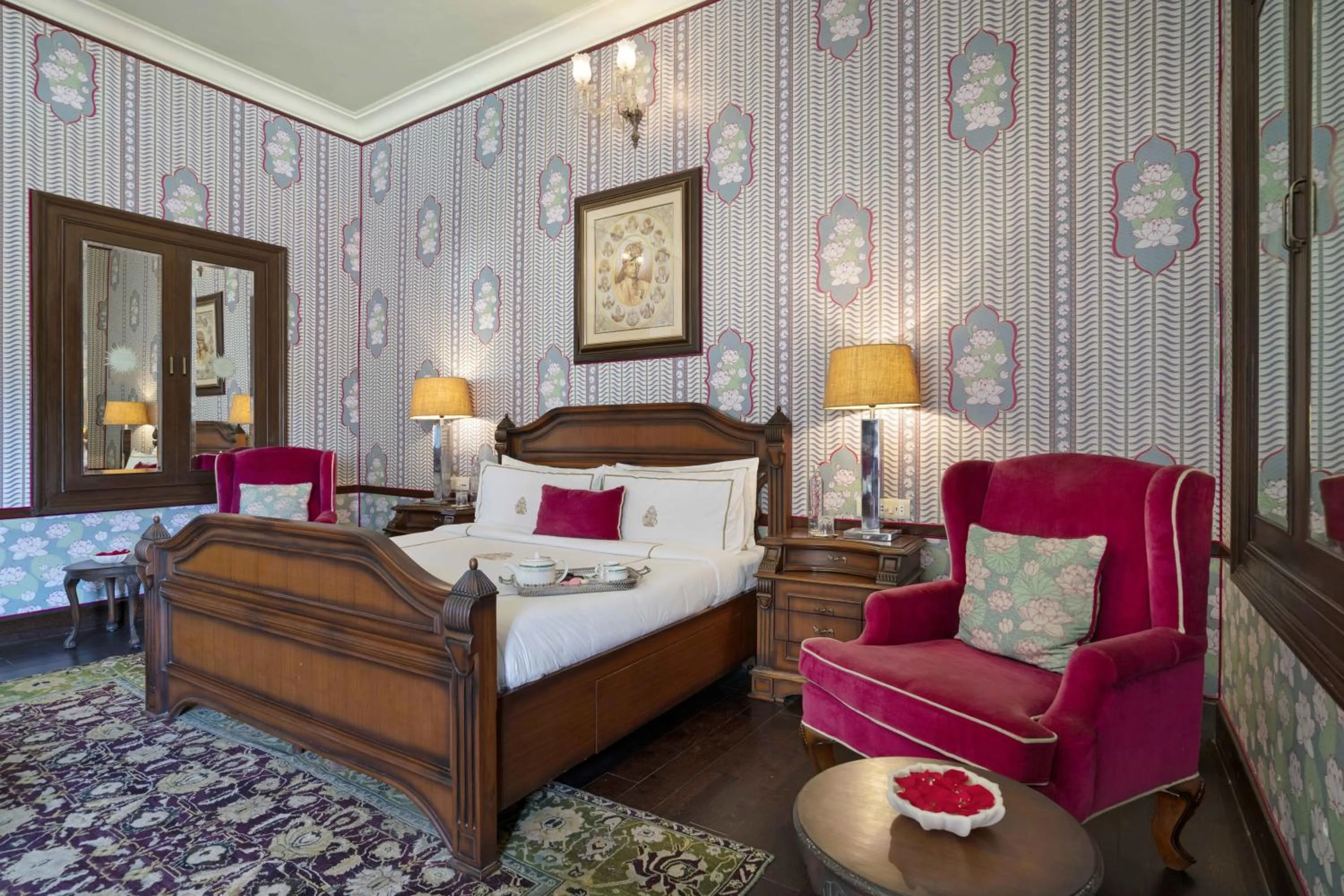 Bedroom, Bed in Rajmahal Palace RAAS