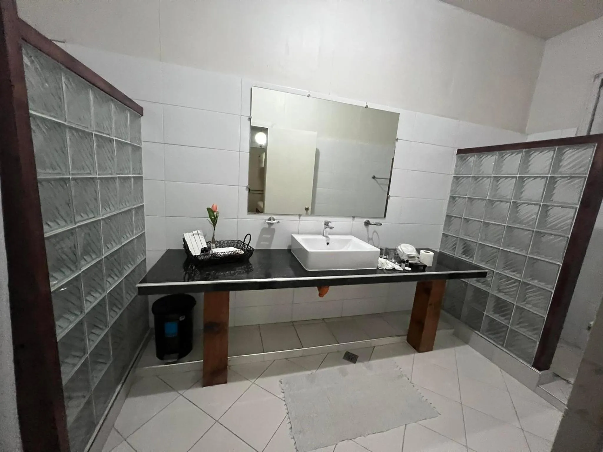 Bathroom in La Casa Bianca