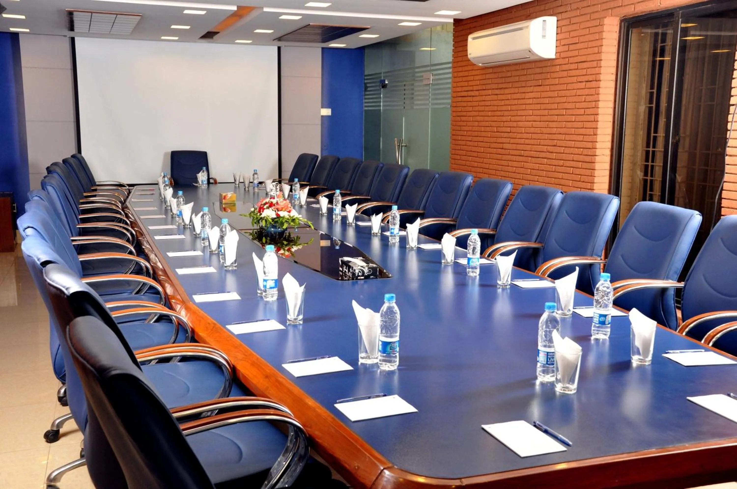 Meeting/conference room in Royal Elegance Hotel