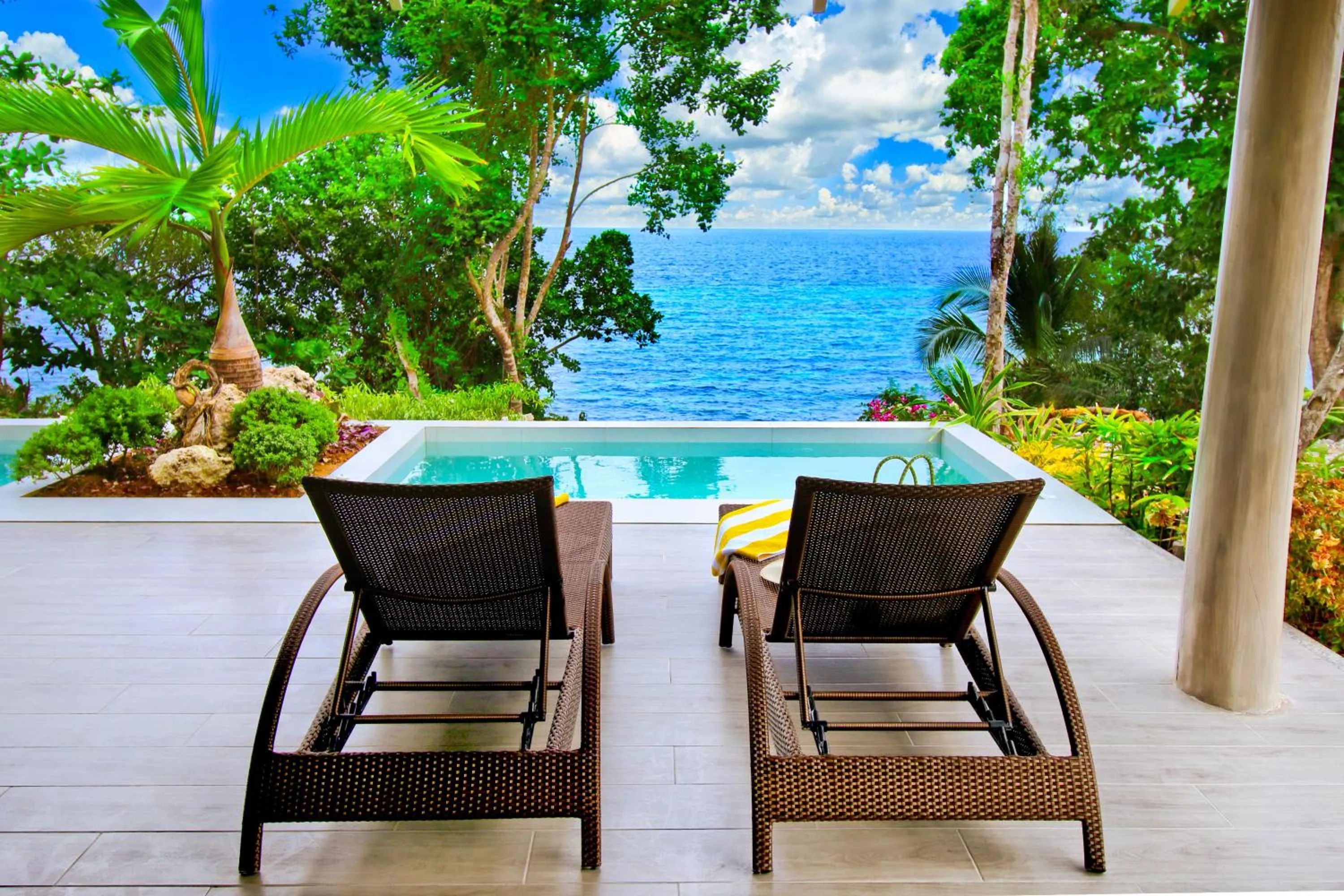 Decorative detail in Bohol Shores