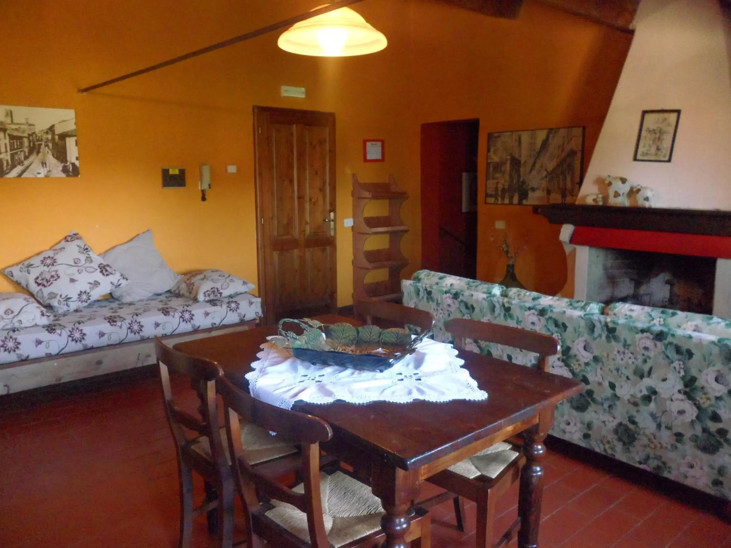 Superior Apartment in Badia il Vingone Superior Apartment in Badia il Vingone