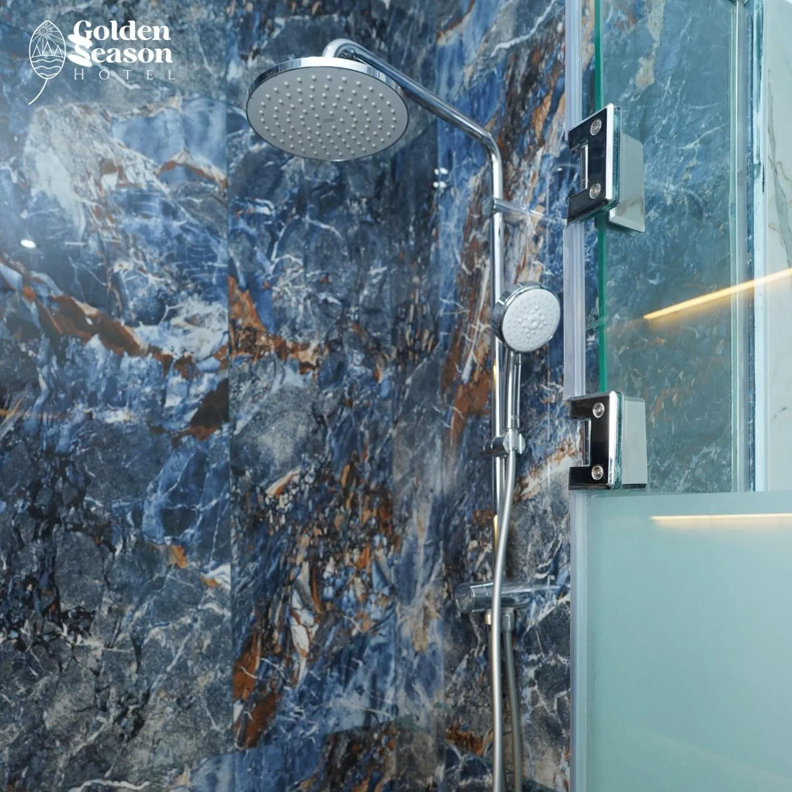 Bathroom in Golden Season Hotel