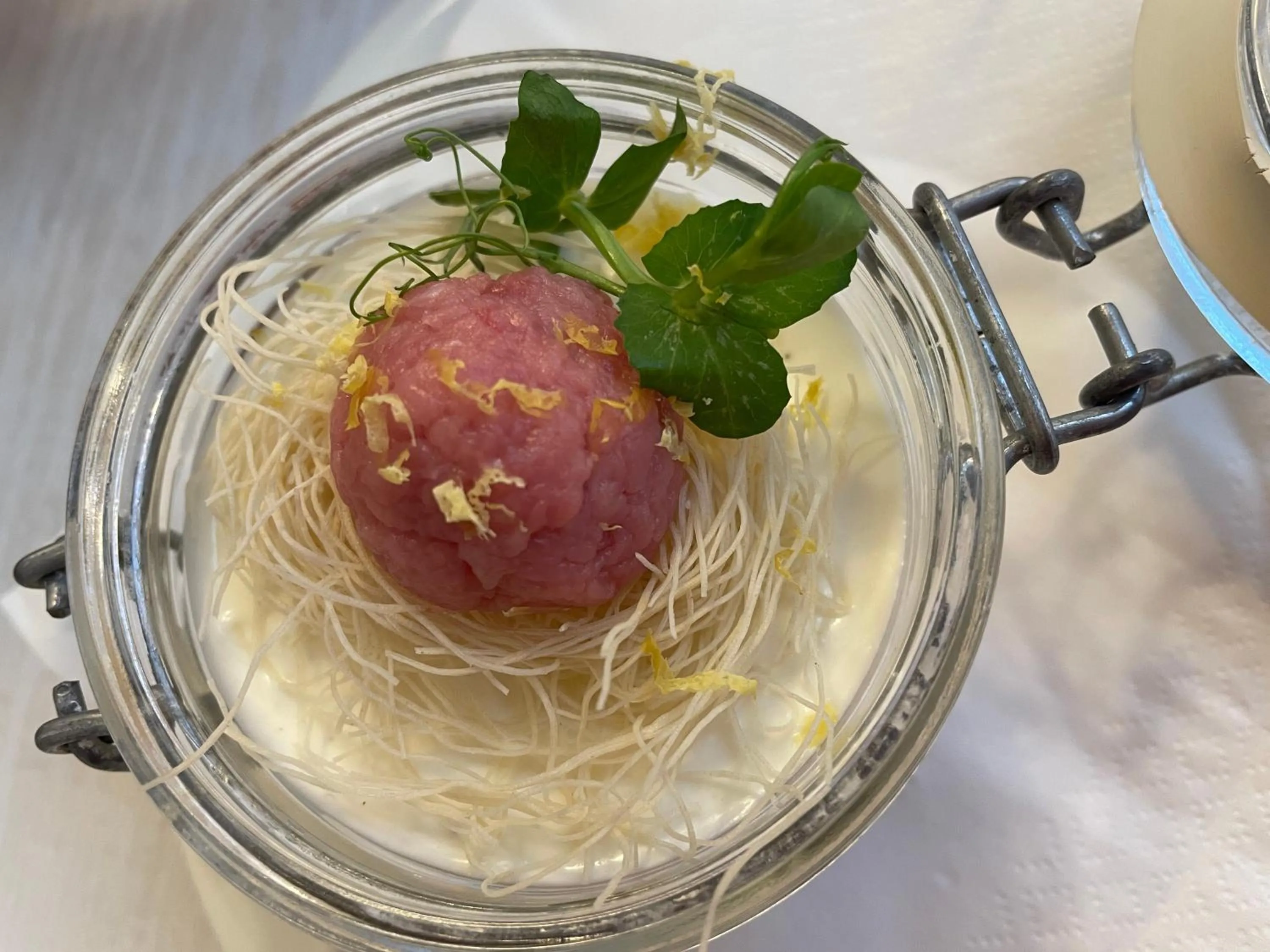 Restaurant/places to eat in Hotel Franca