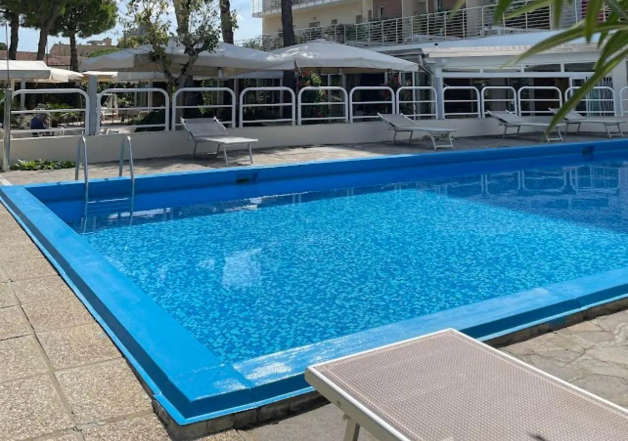 Swimming pool in Hotel Franca