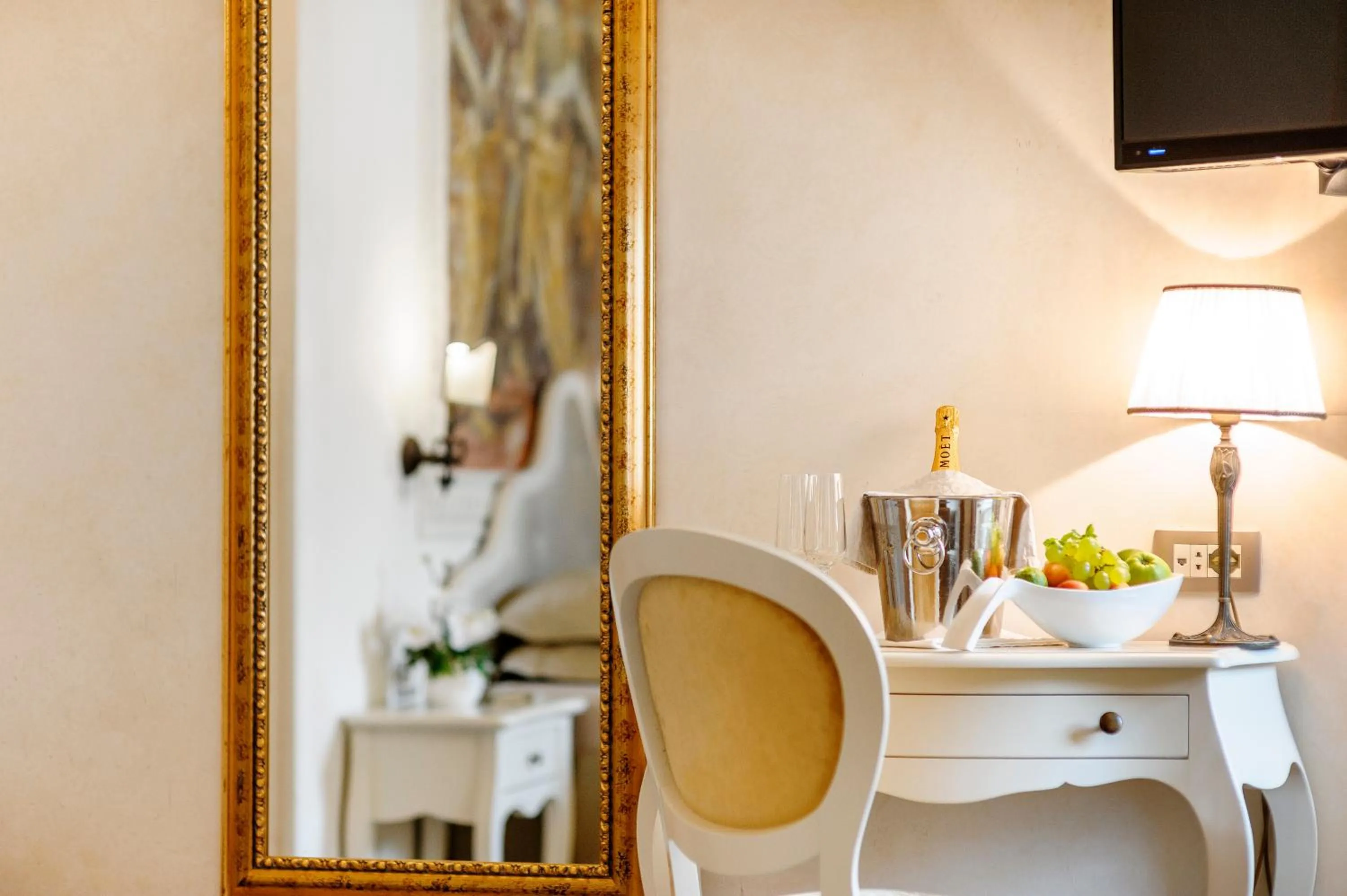 Decorative detail in Heritage Hotel Life Palace