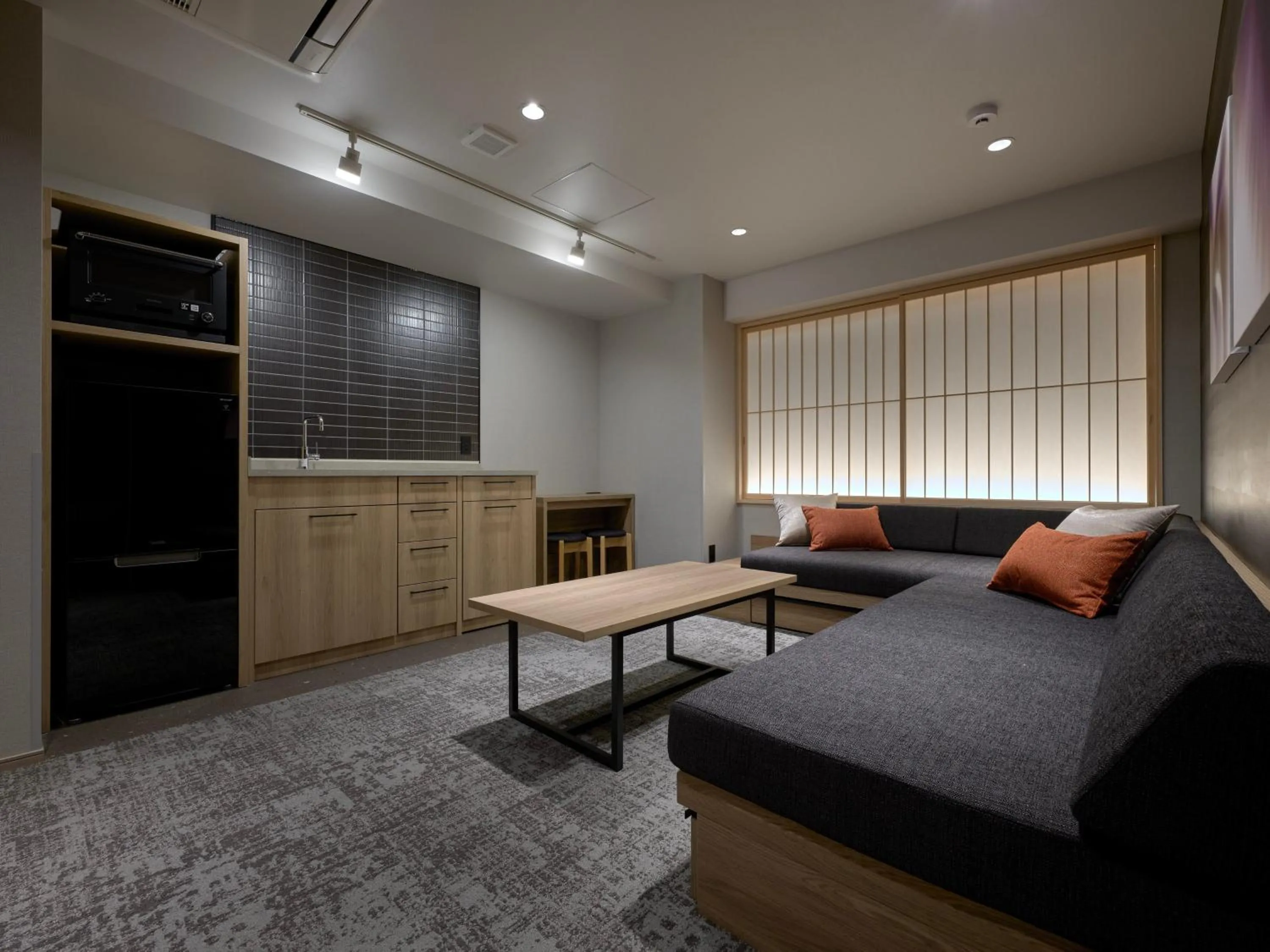 Premium Apart MONday GINZA EAST