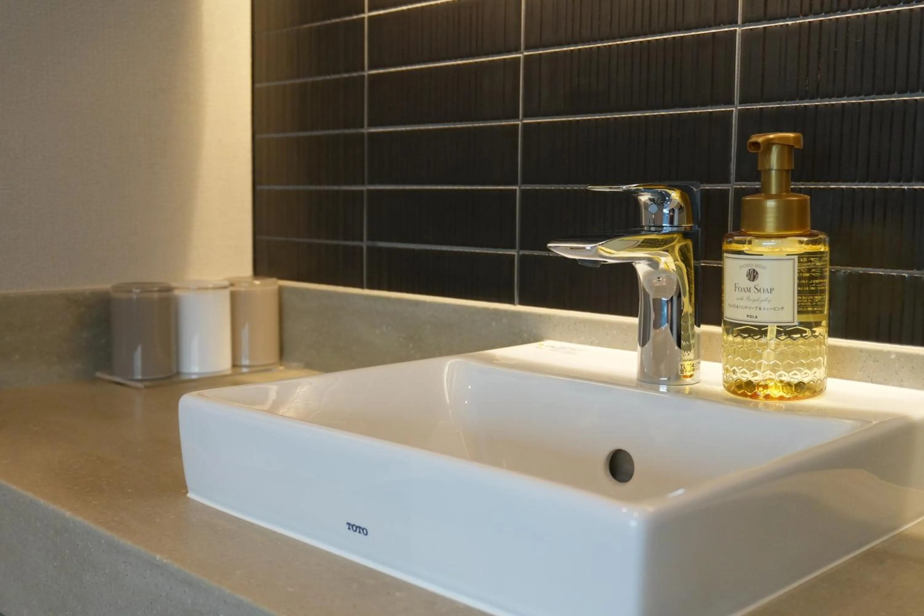 Premium Apart MONday GINZA EAST