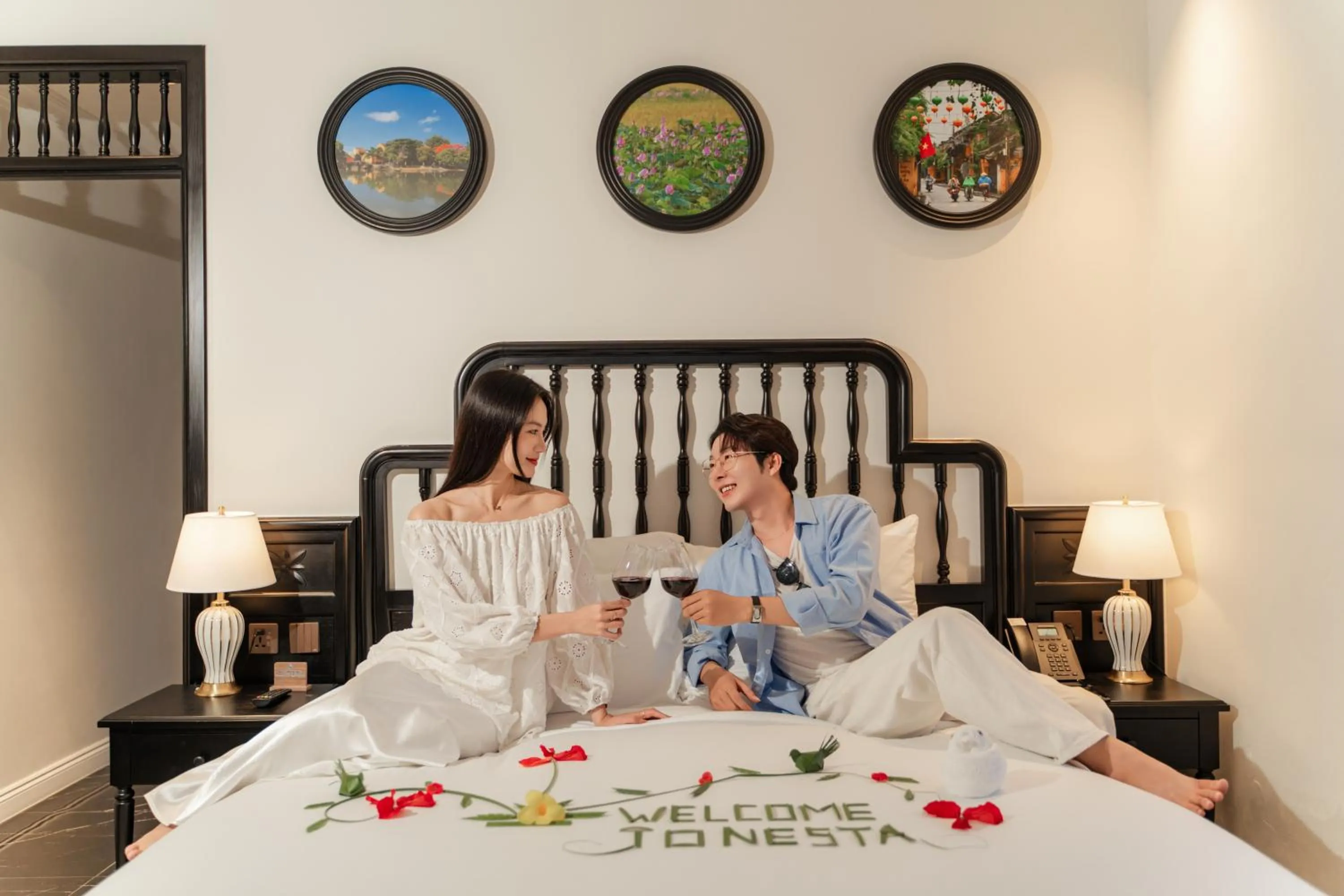 Bed in Nesta Hoian Resort & Spa