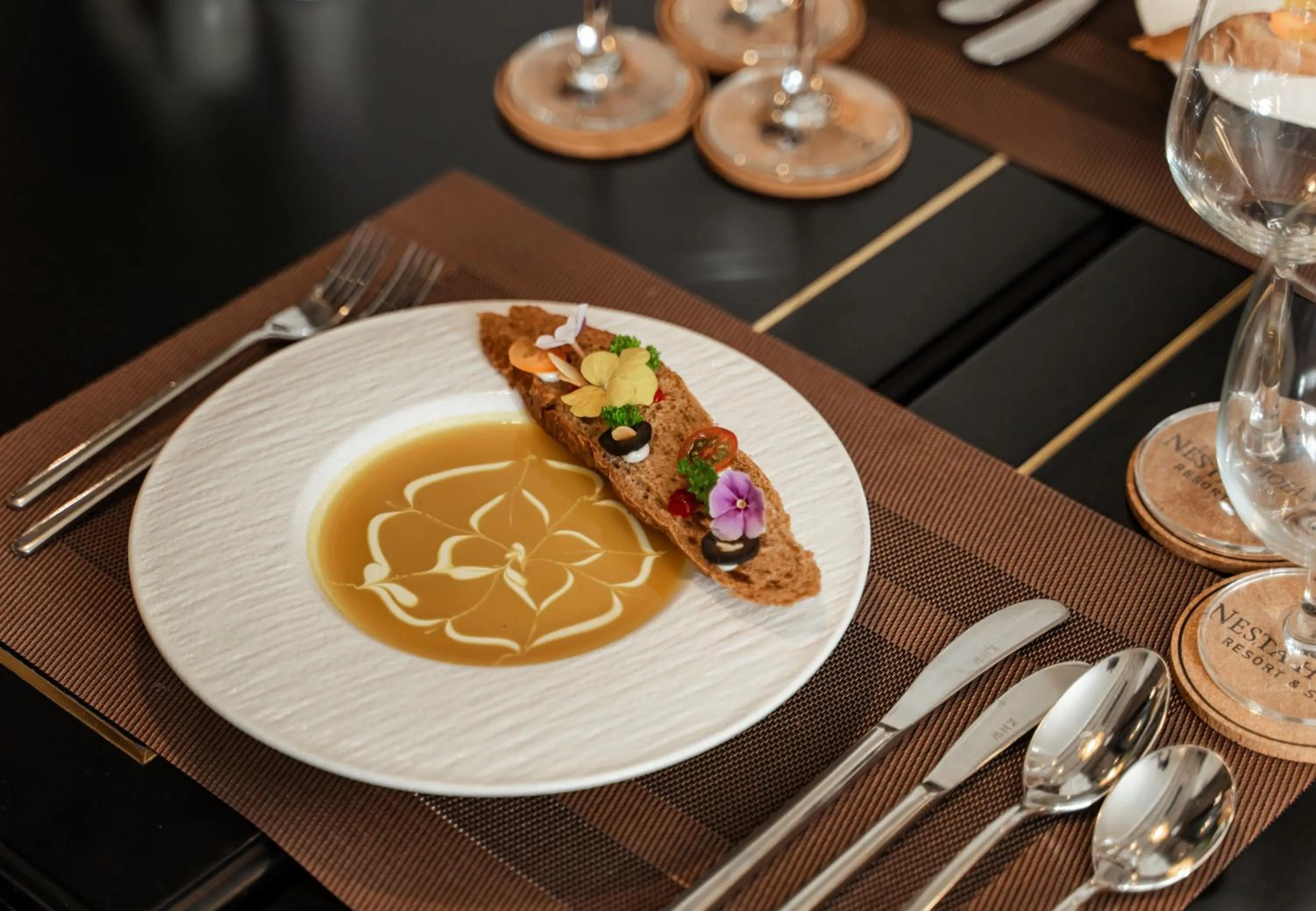 Food and drinks in Nesta Hoian Resort & Spa