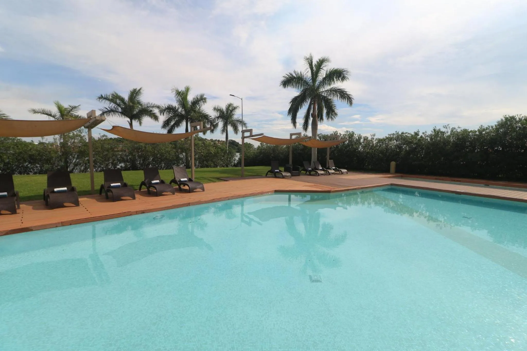 Swimming pool in Holiday Inn Express - Tuxpan by IHG