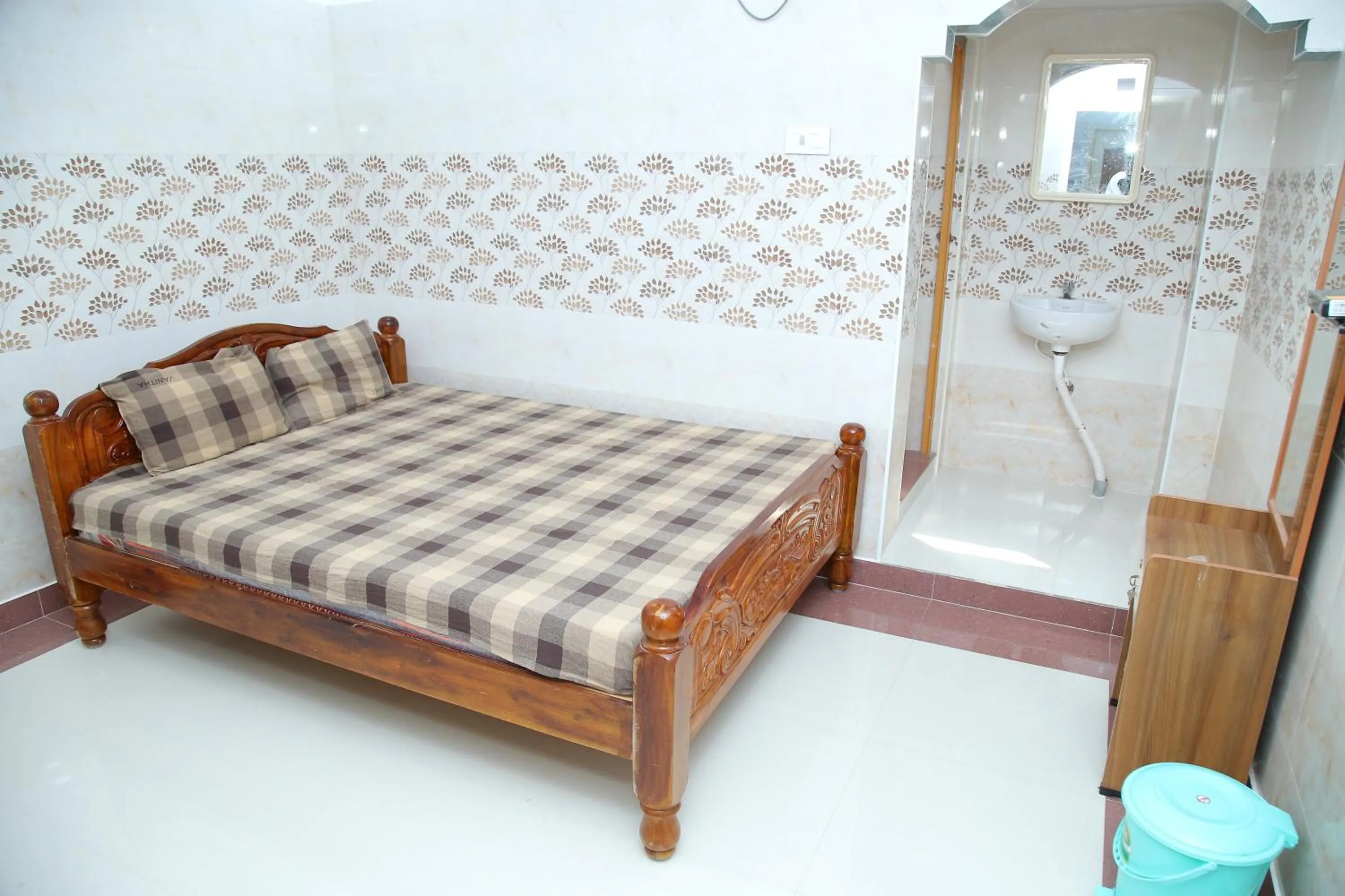Bed in Ambika Residency & Mahal