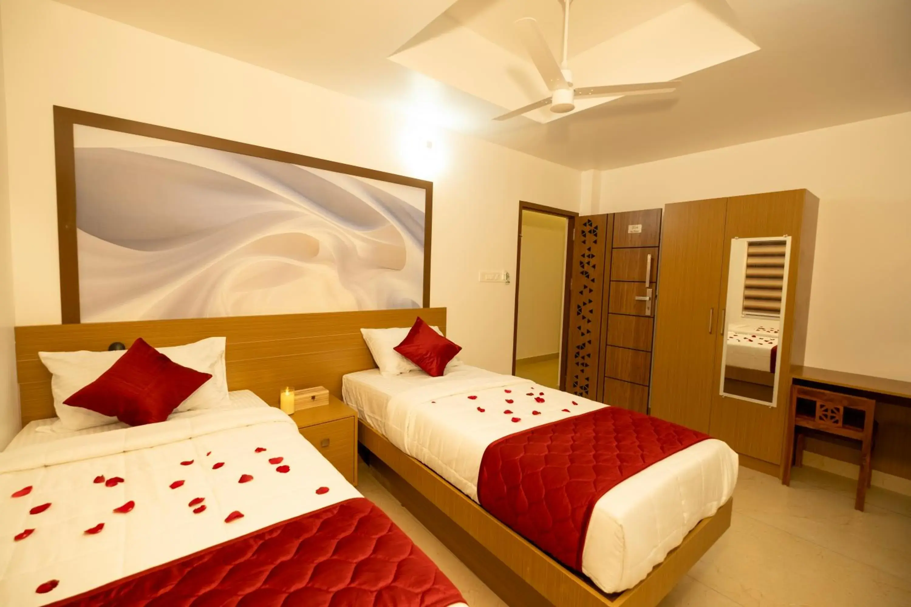 Deluxe Twin Room in Hotel Eden Palace Deluxe Twin Room in Hotel Eden Palace