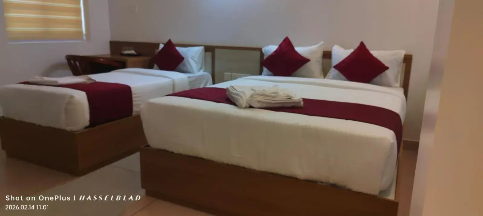 Deluxe Triple Room in Hotel Eden Palace Deluxe Triple Room in Hotel Eden Palace