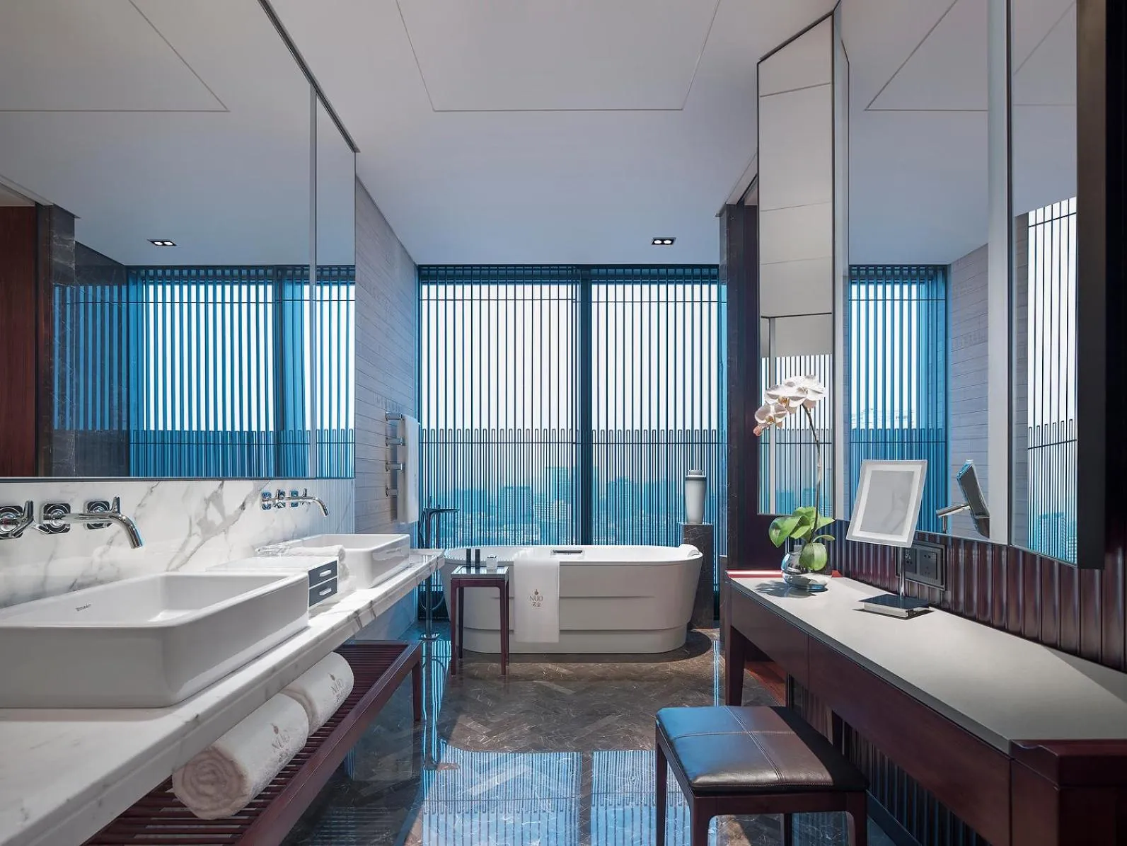 Bathroom, Bed in NUO Hotel Beijing