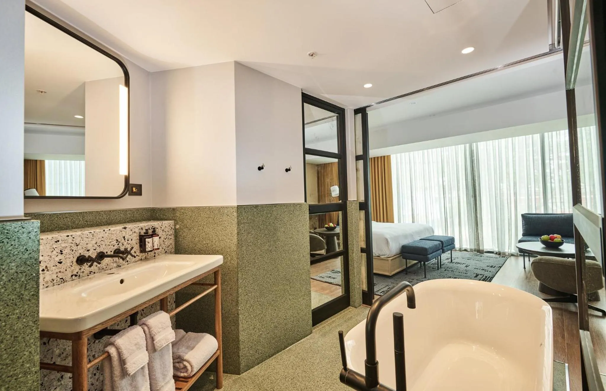 Photo of the whole room in Hotel Indigo Lima Miraflores by IHG