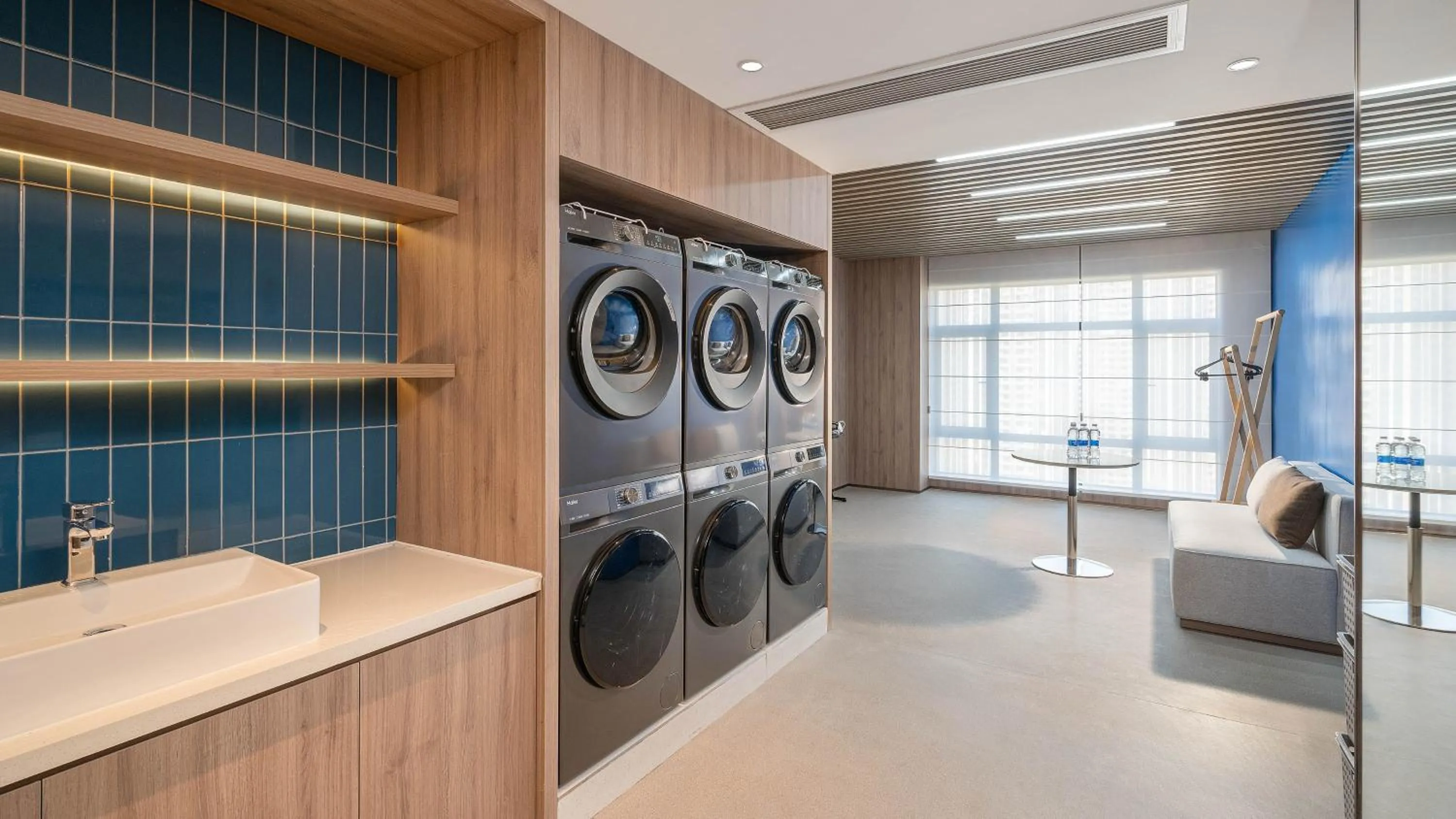 laundry in Holiday Inn Express Chenzhou Suxian by IHG