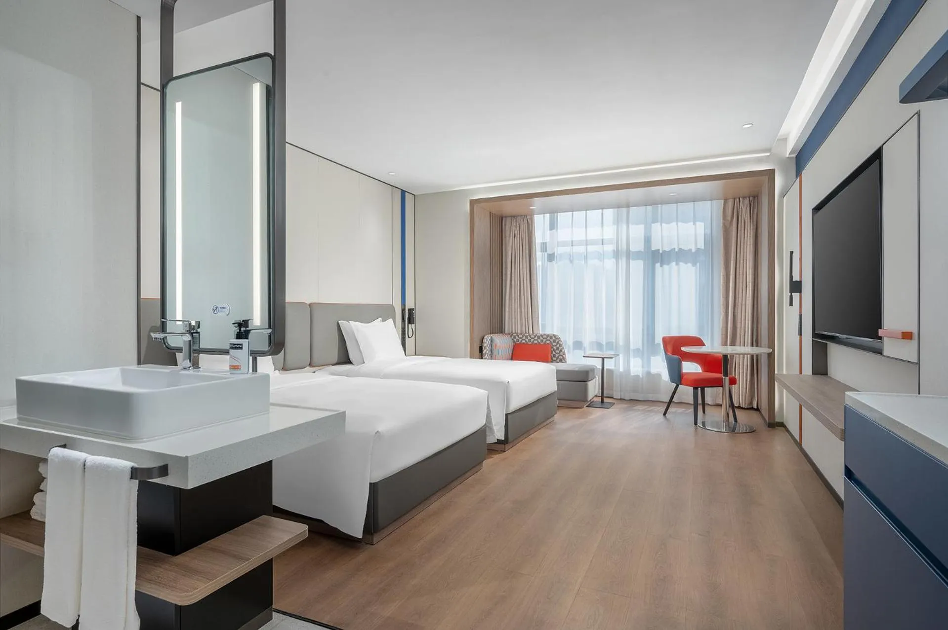 Bedroom, Bed in Holiday Inn Express Chenzhou Suxian by IHG
