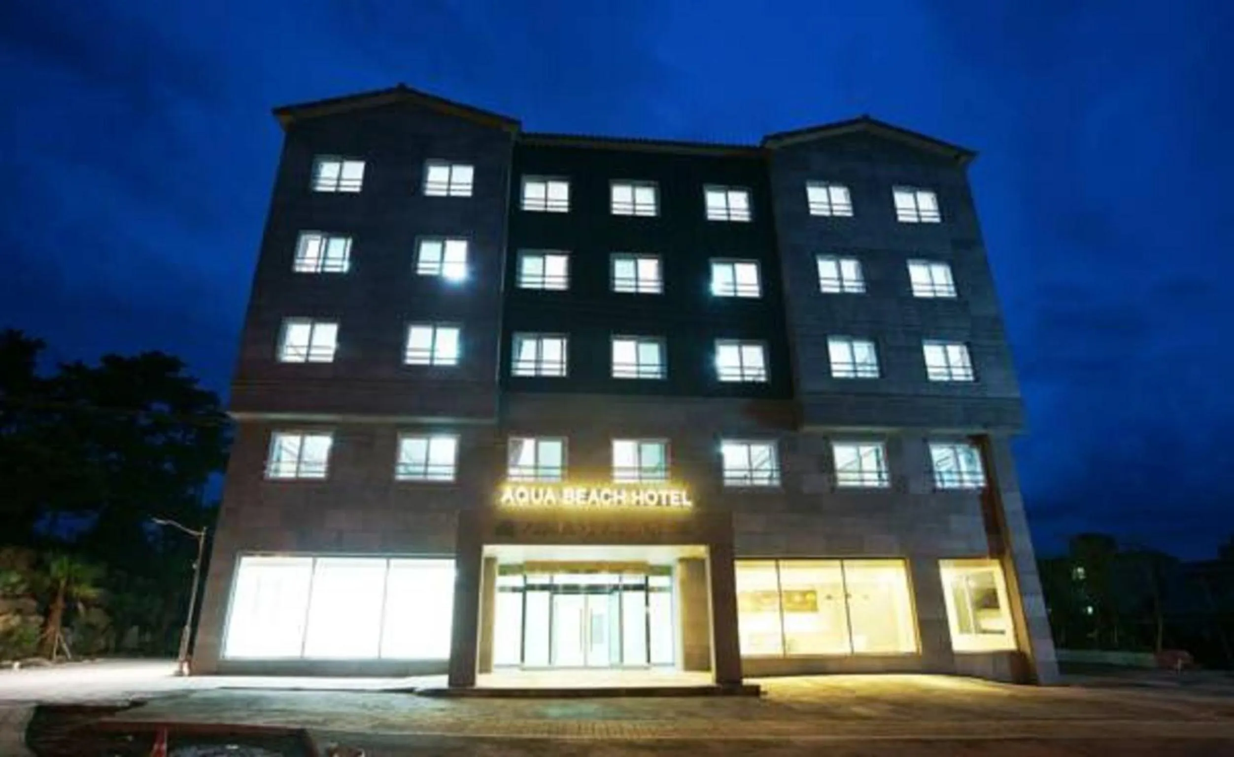 Facade/entrance in Seongsan Aqua Beach Hotel