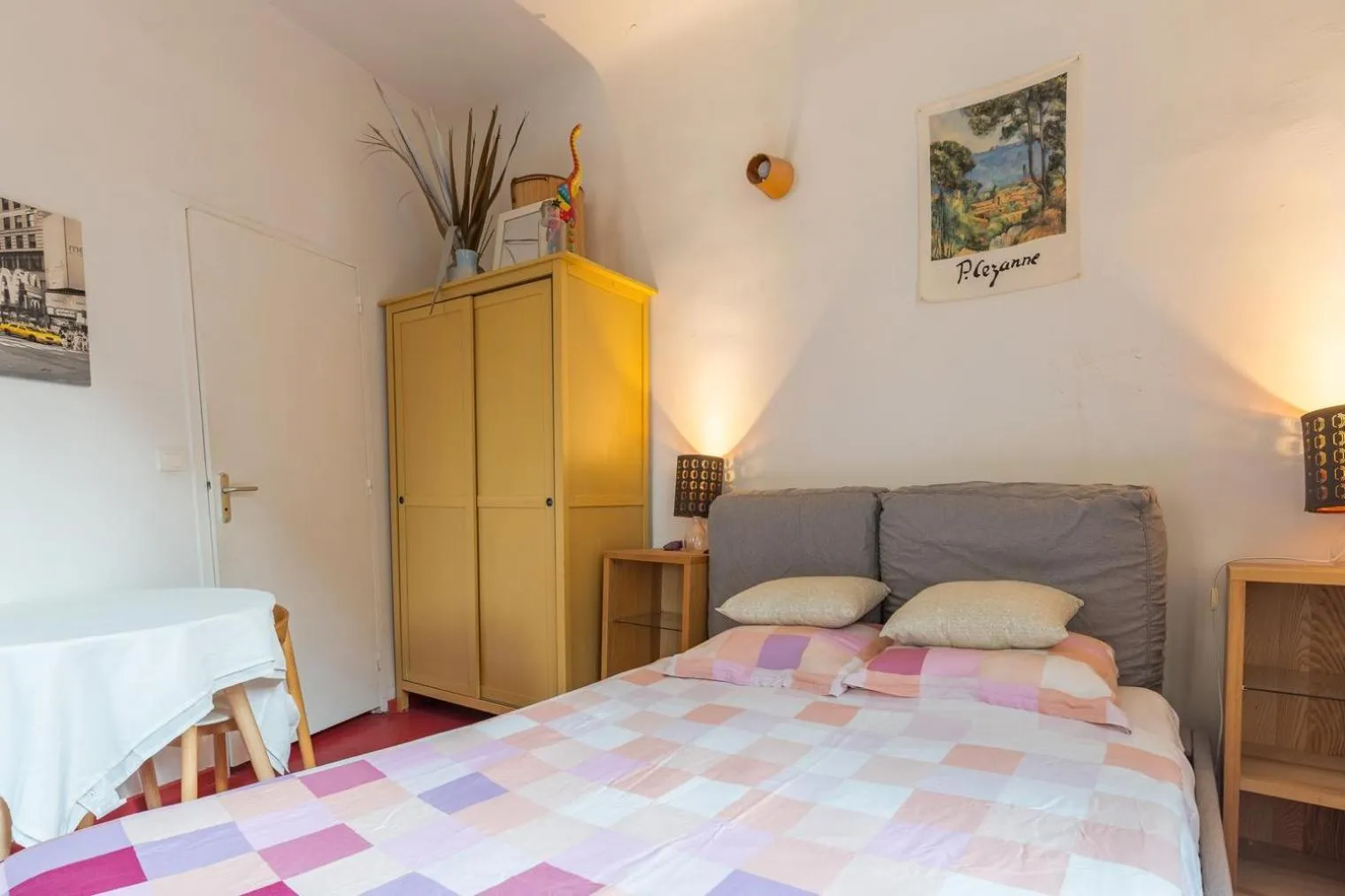 Bed in Finsonius Studios