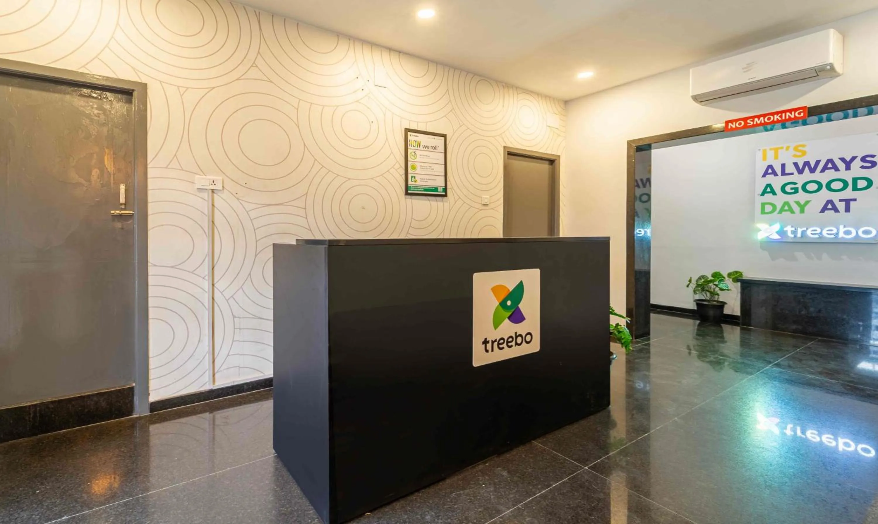 Lobby or reception in Treebo Skyry Residency