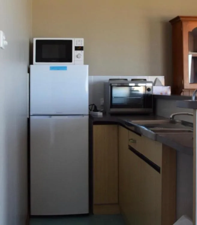 Coffee/tea facilities in Stansbury Holiday Motel
