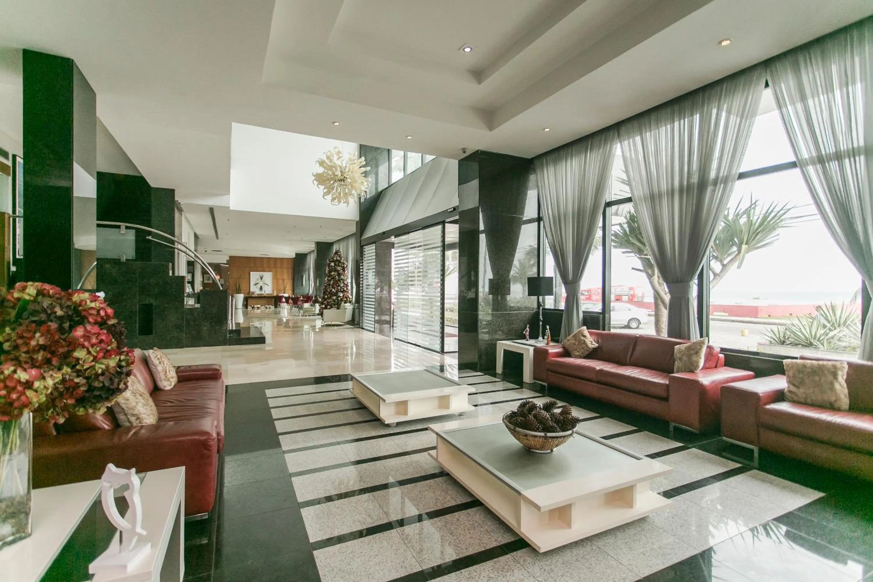 Day in Royalty Barra Hotel