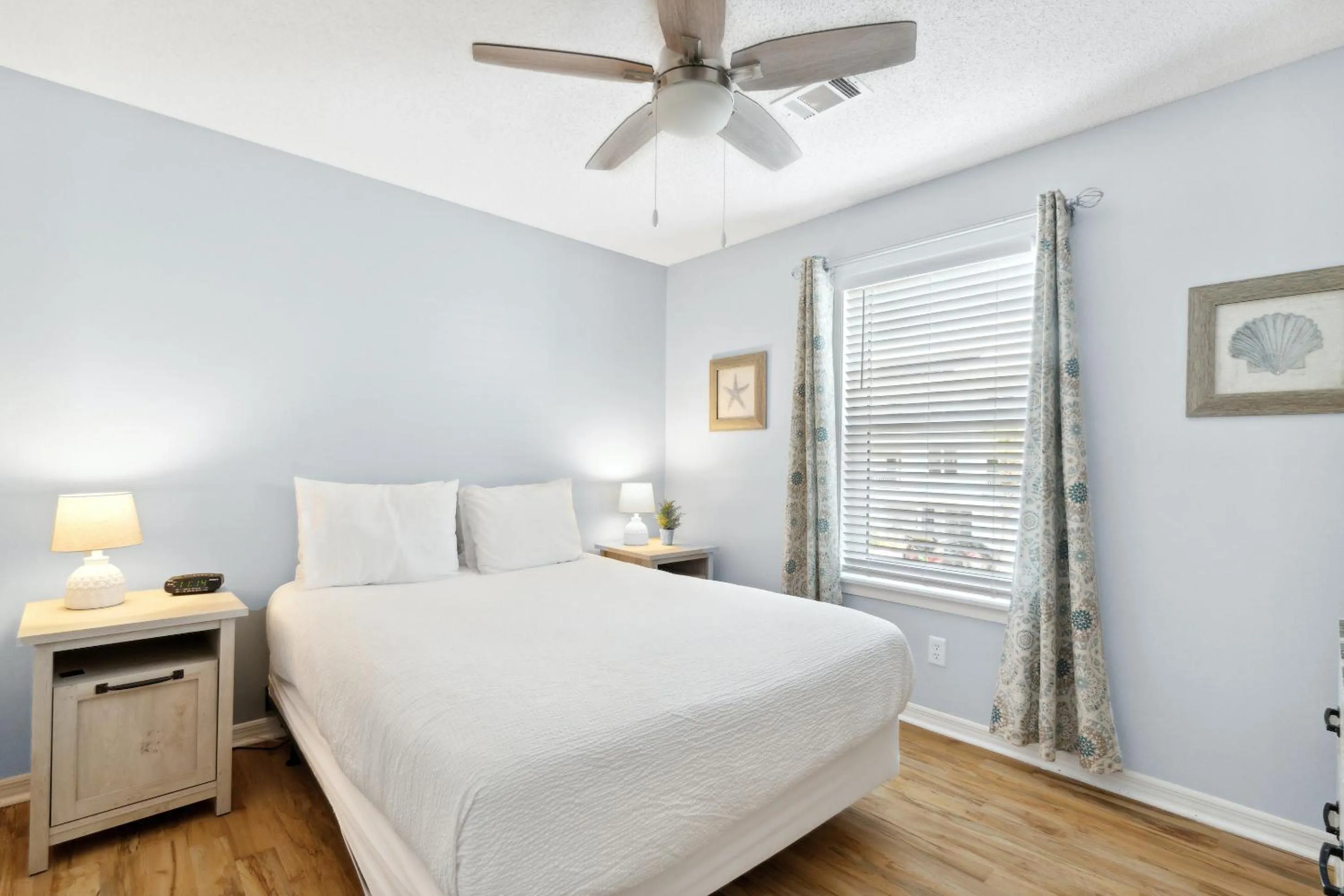 Bed in Beachside Villas by Panhandle Getaways