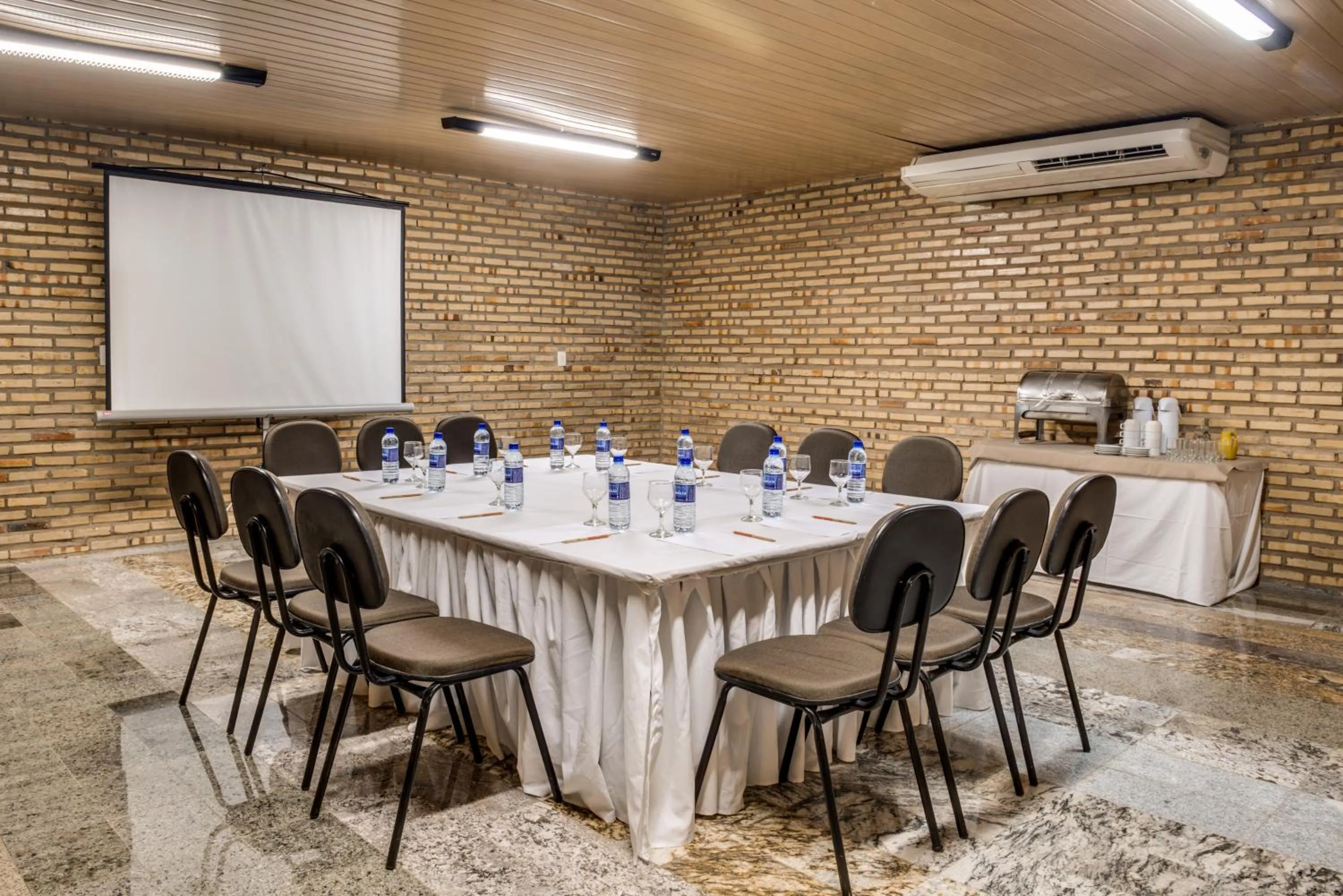 Business facilities in Coliseum Beach Hotel All Inclusive