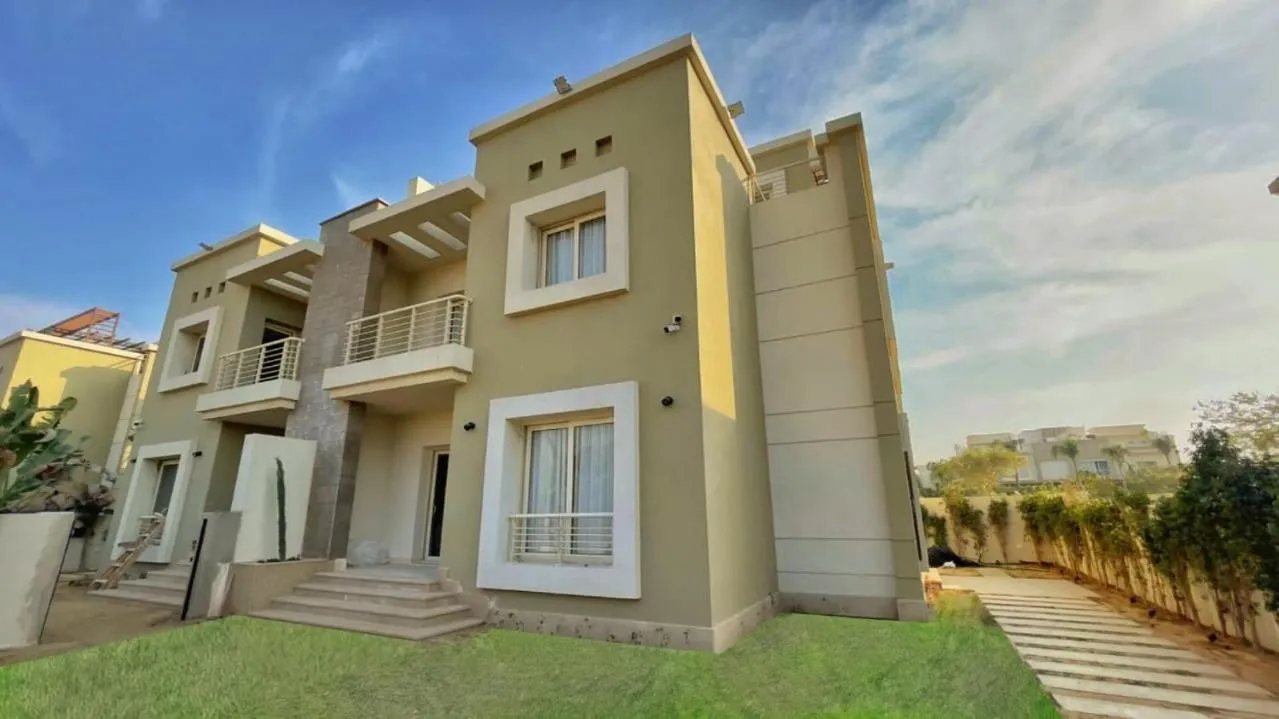 Garden in Settle Inn Cairo Festival City Villa