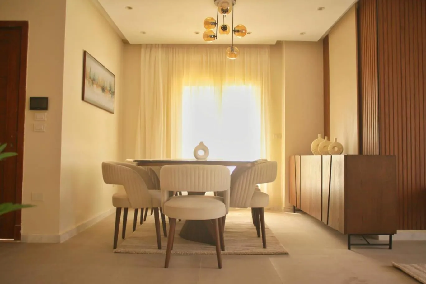 Dining area in Settle Inn Cairo Festival City Villa