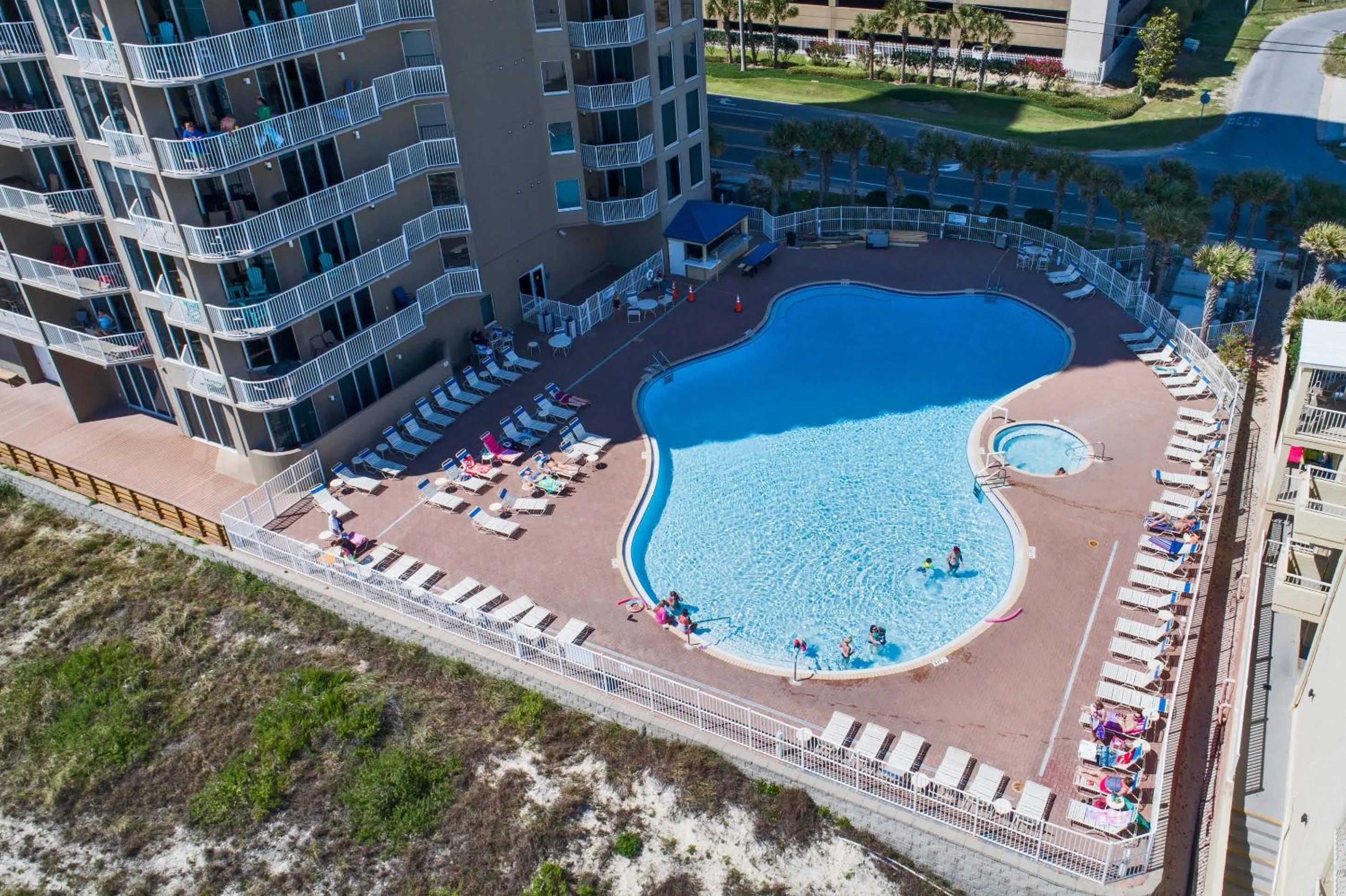 Property building in Tidewater Beach Resort by Panhandle Getaways