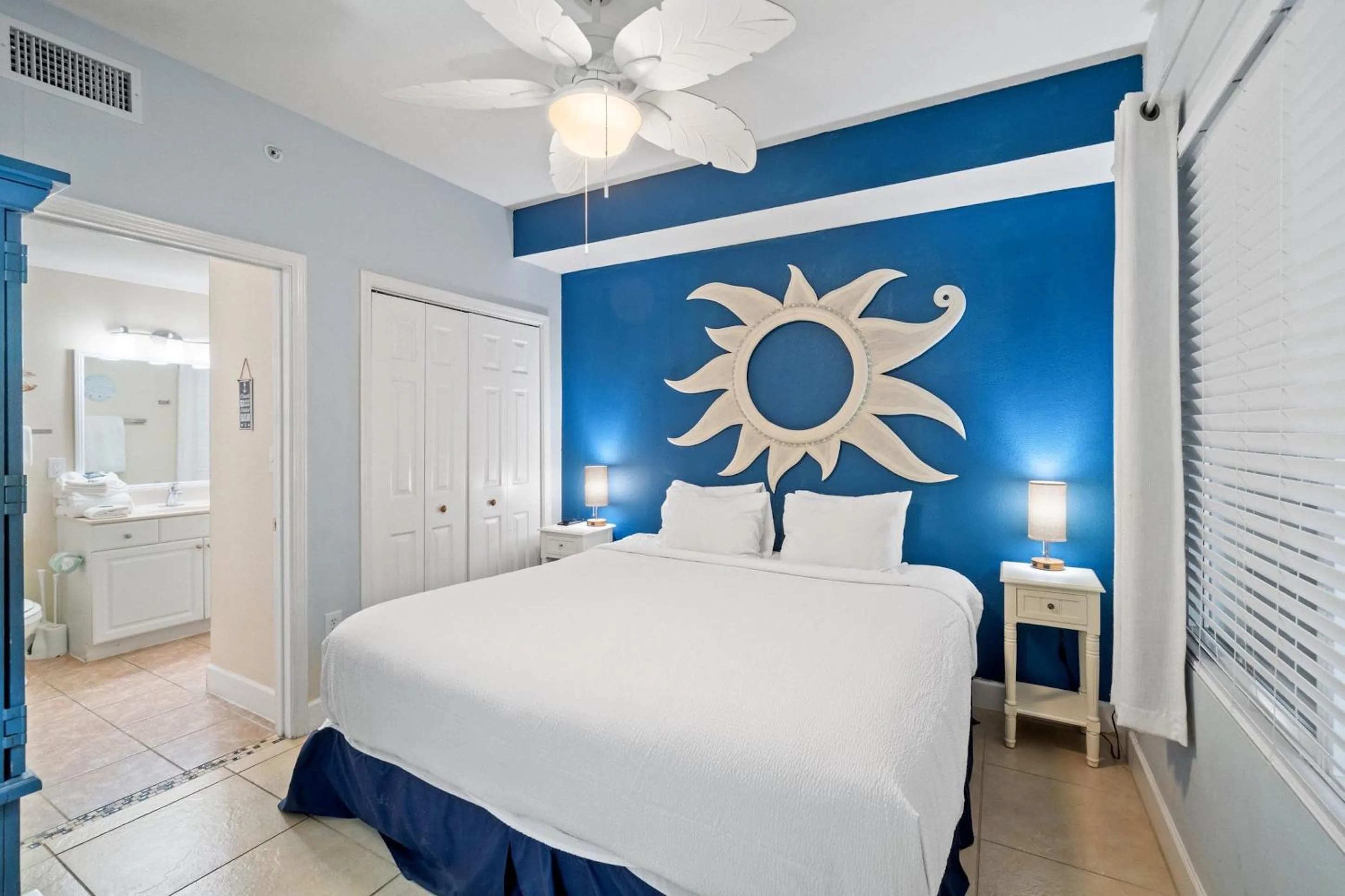 Bed in Tidewater Beach Resort by Panhandle Getaways