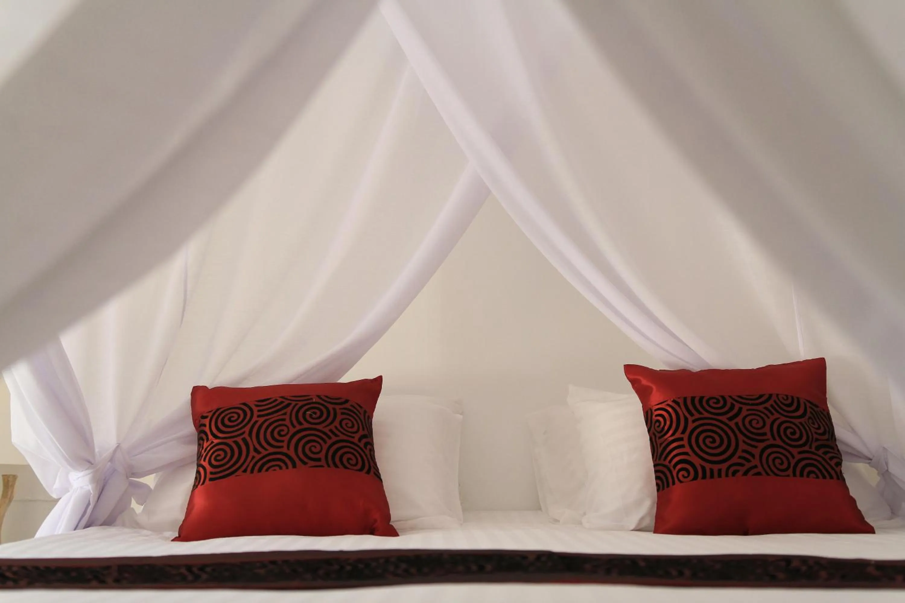 Decorative detail, Bed in The White Cottage