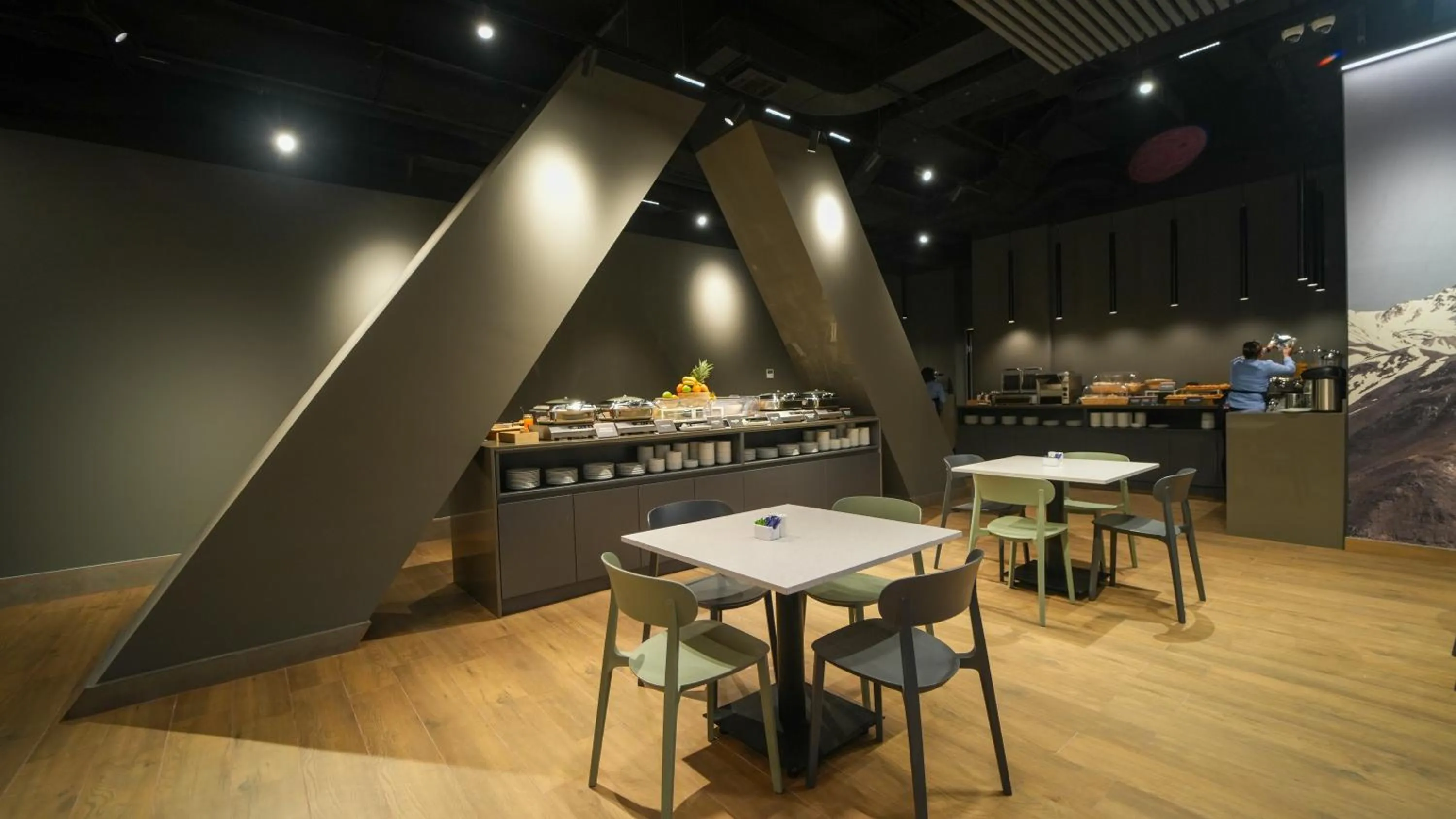 Breakfast in Spot Suites