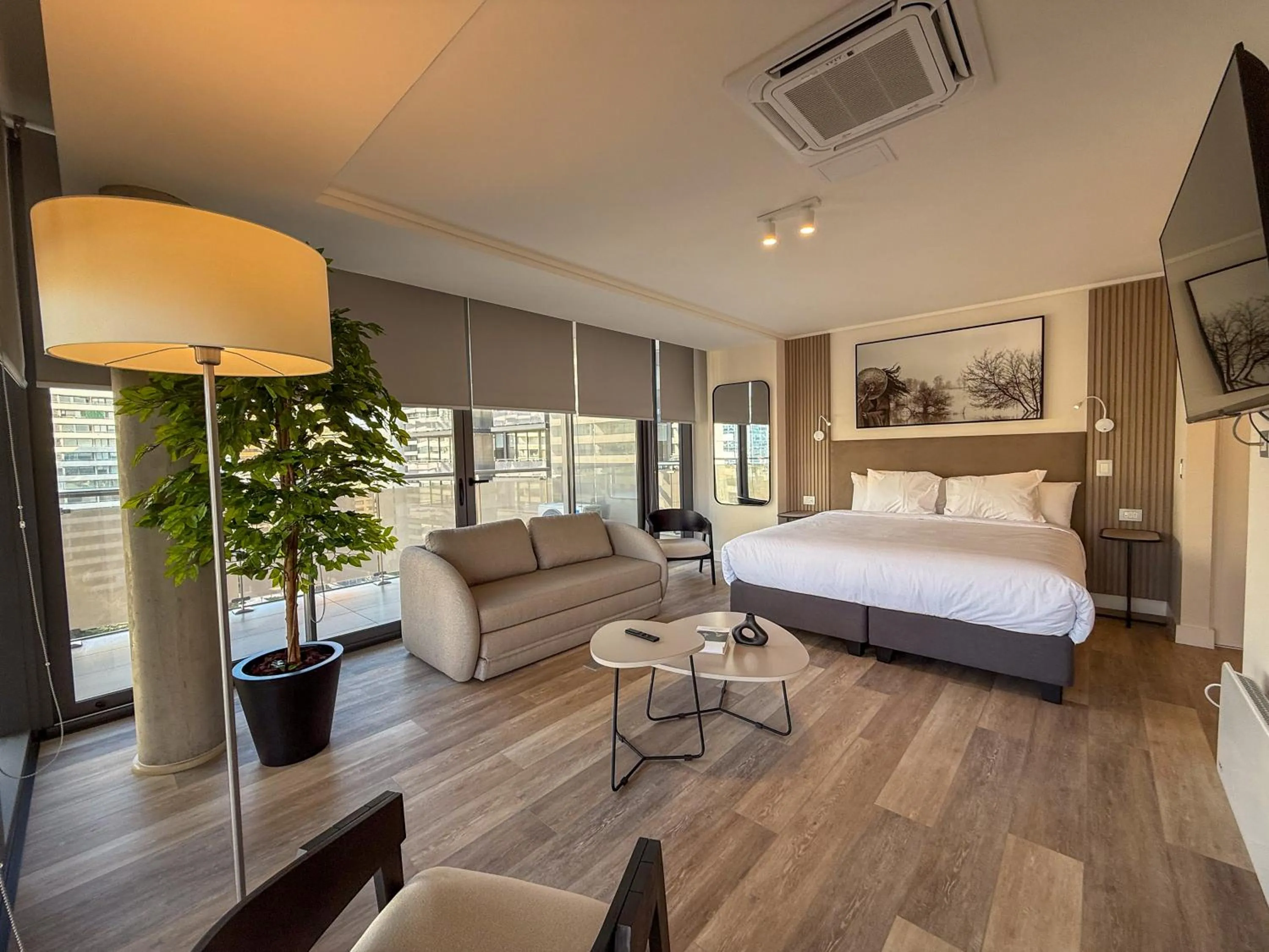 Bedroom, Bed in Spot Suites