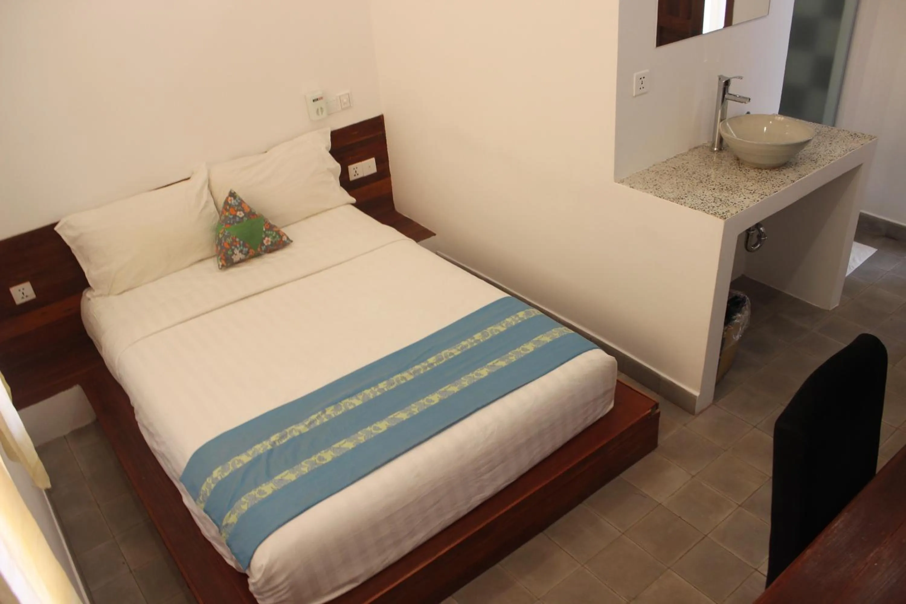 Photo of the whole room, Bed in House Boutique Eco Hotel