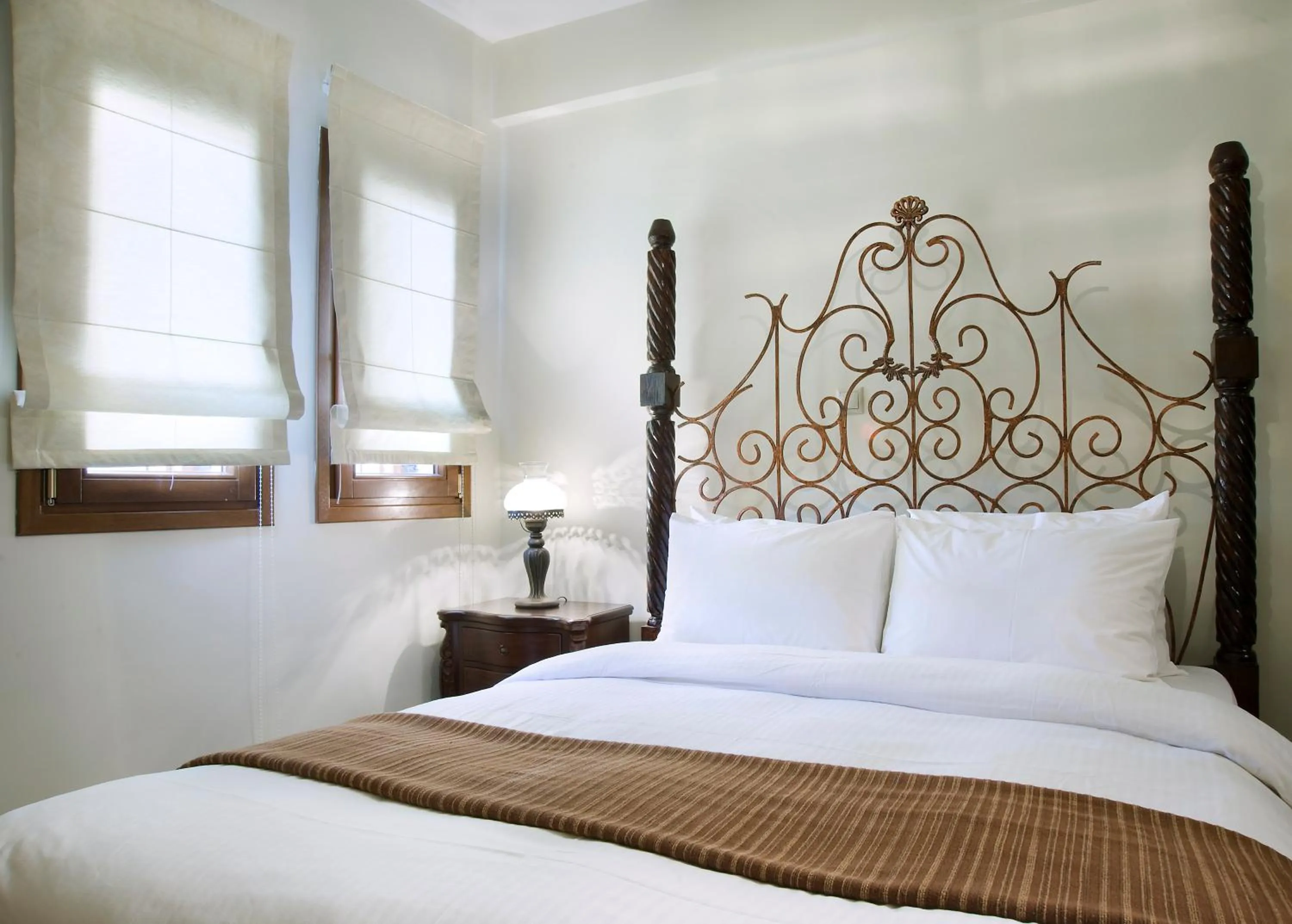 Bed in Xenonas Iresioni