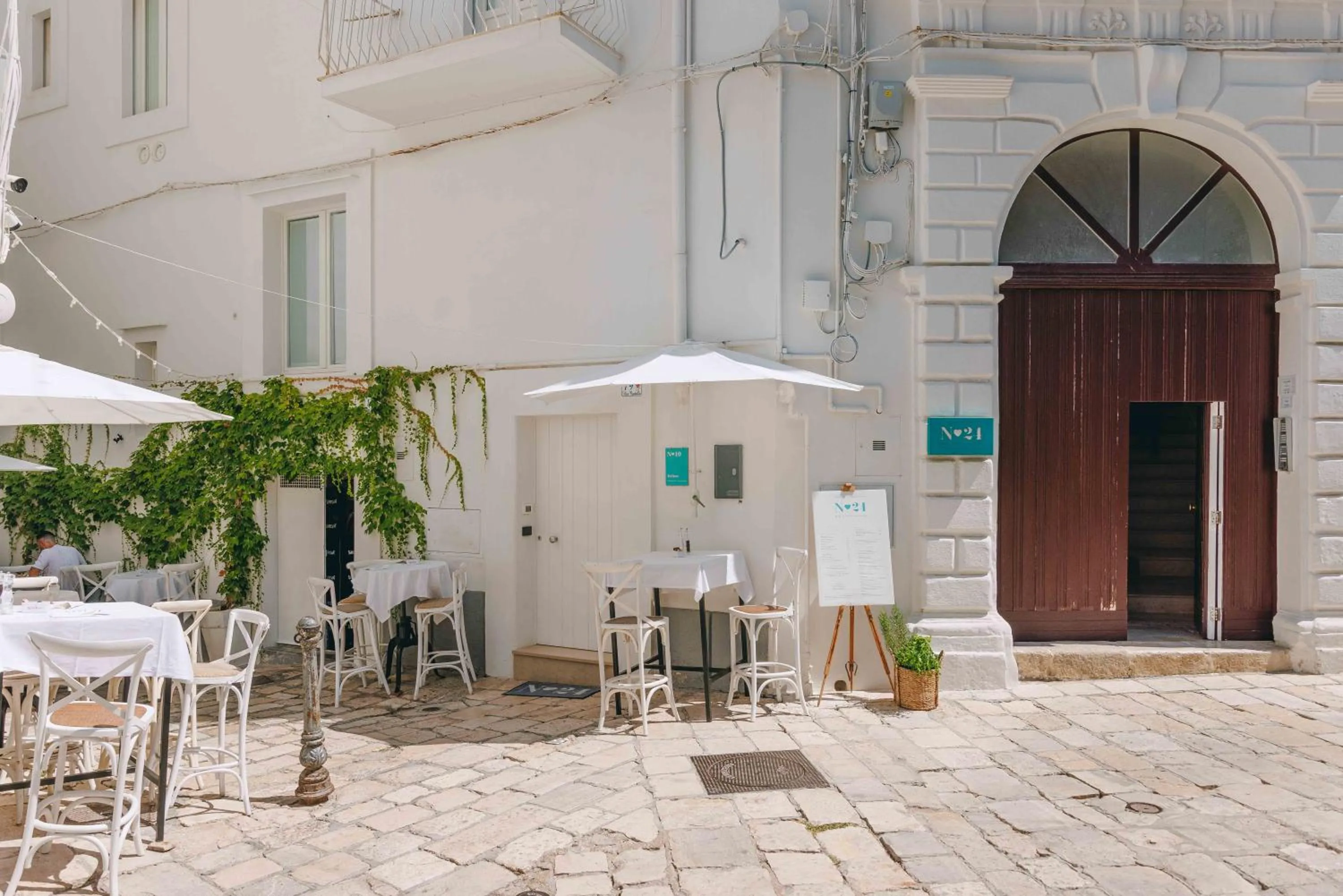 Property building in Santa Maria 24