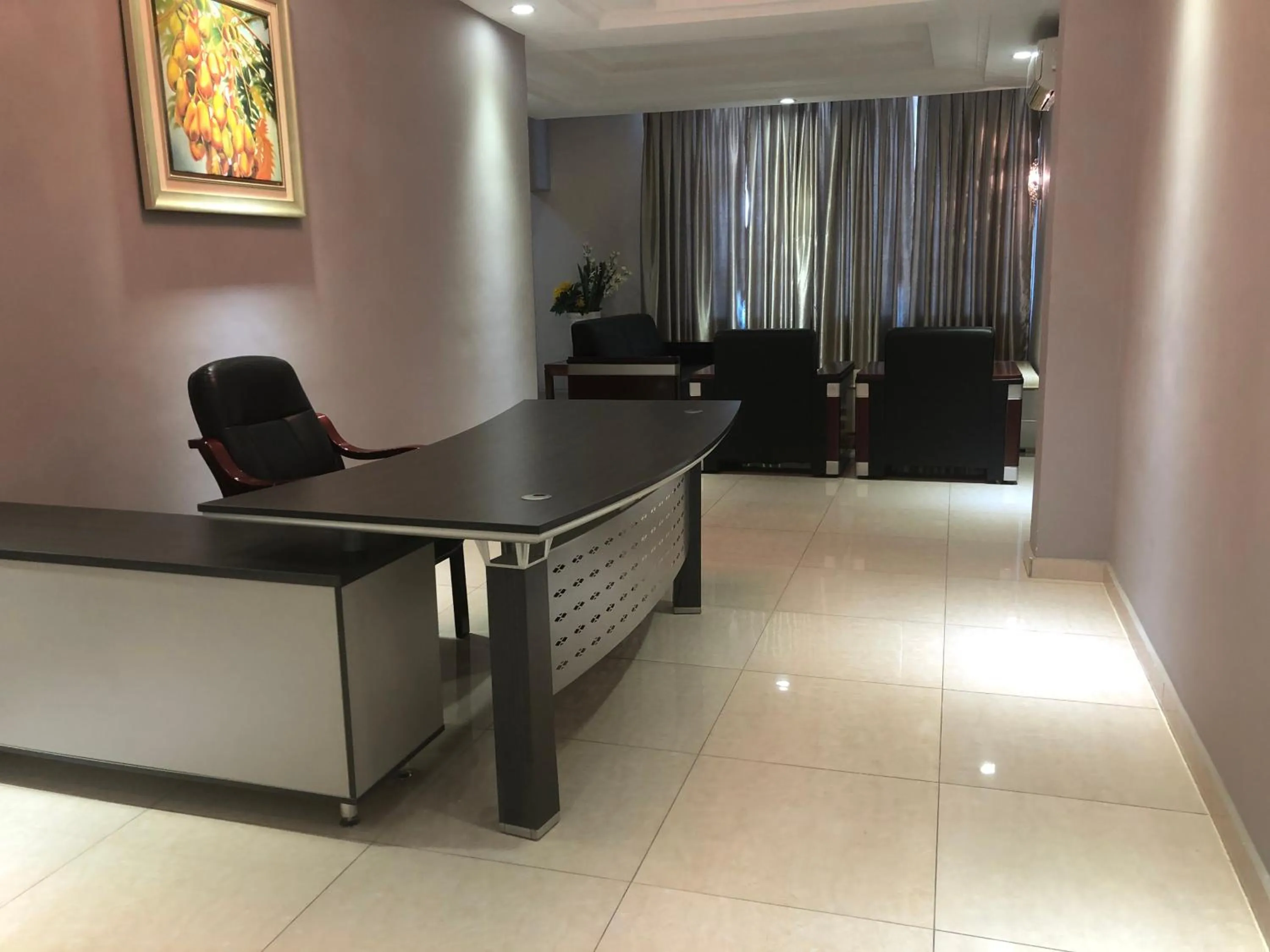 Lobby or reception in Sun Beach Hôtel