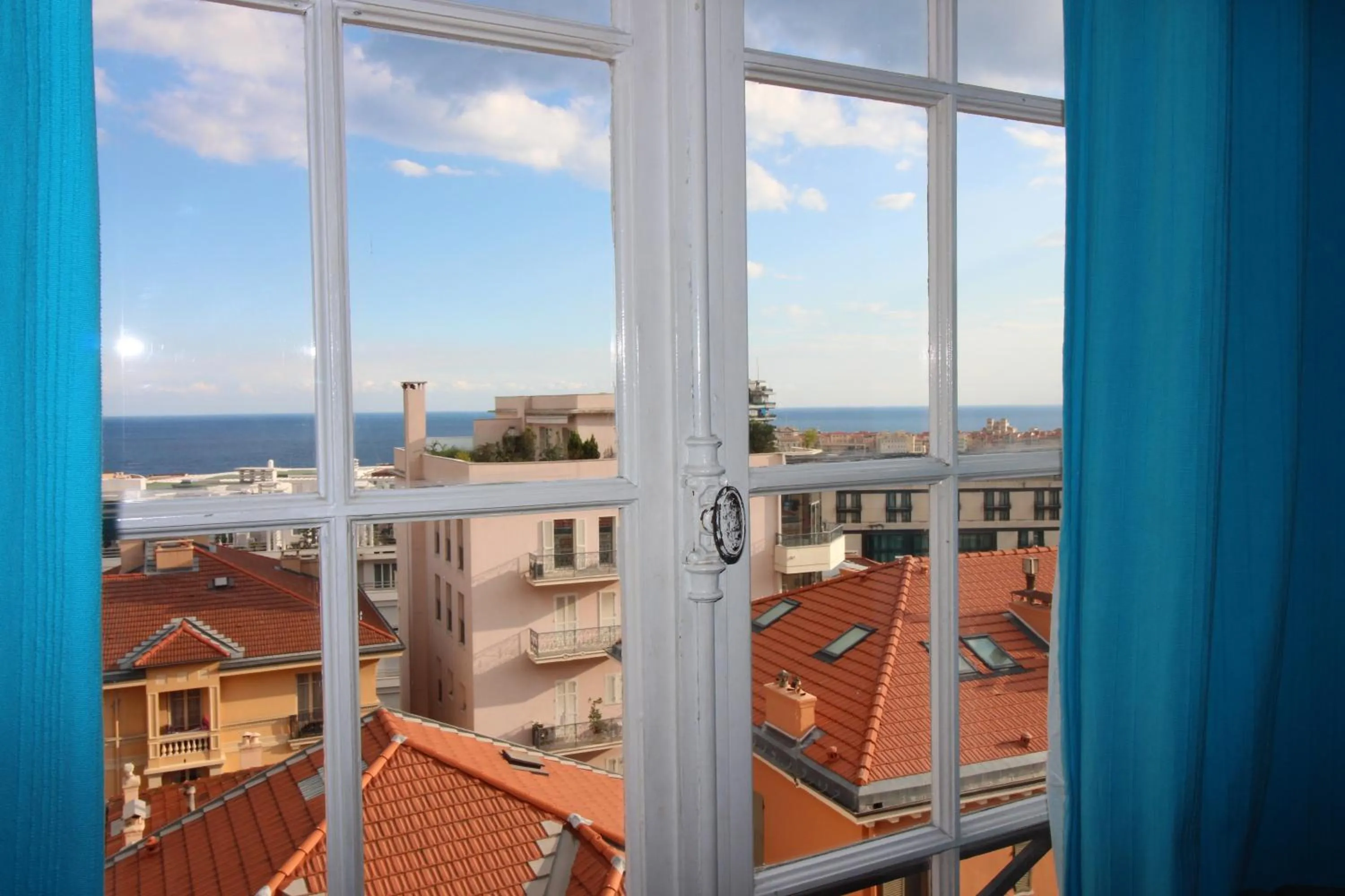 Day in Apartments Monaco