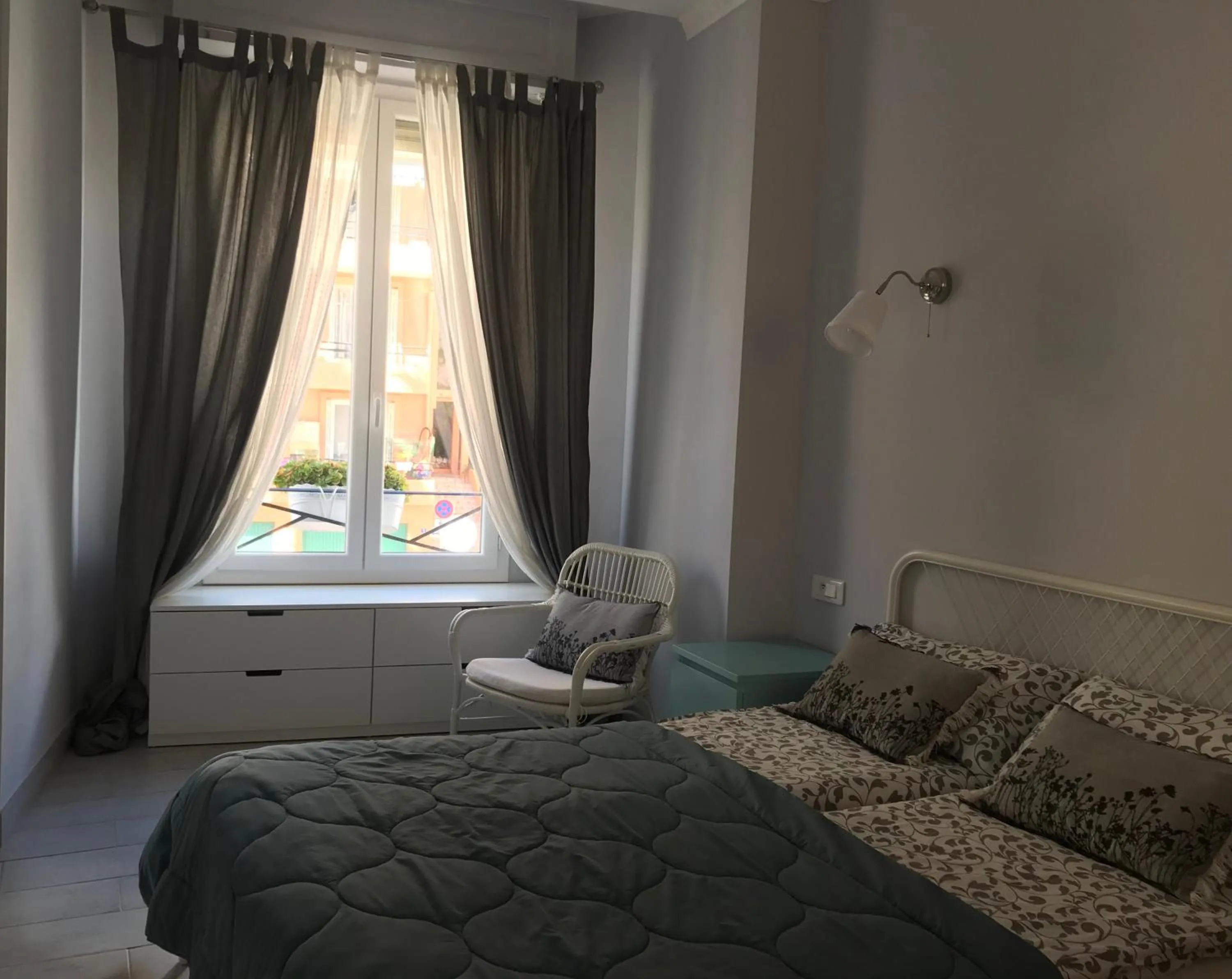 Bed in Apartments Monaco