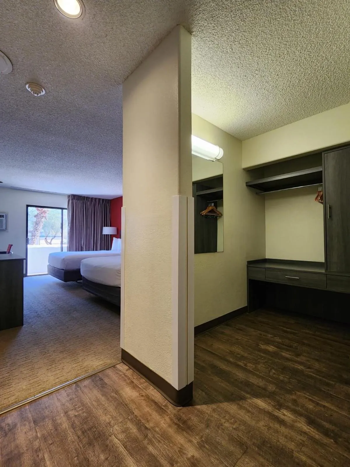 Bed in Las palmas Hotel Tucson