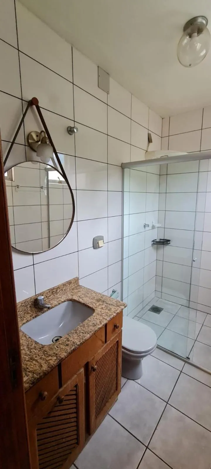 Bathroom in Hotel LF by Feliciano Joaçaba