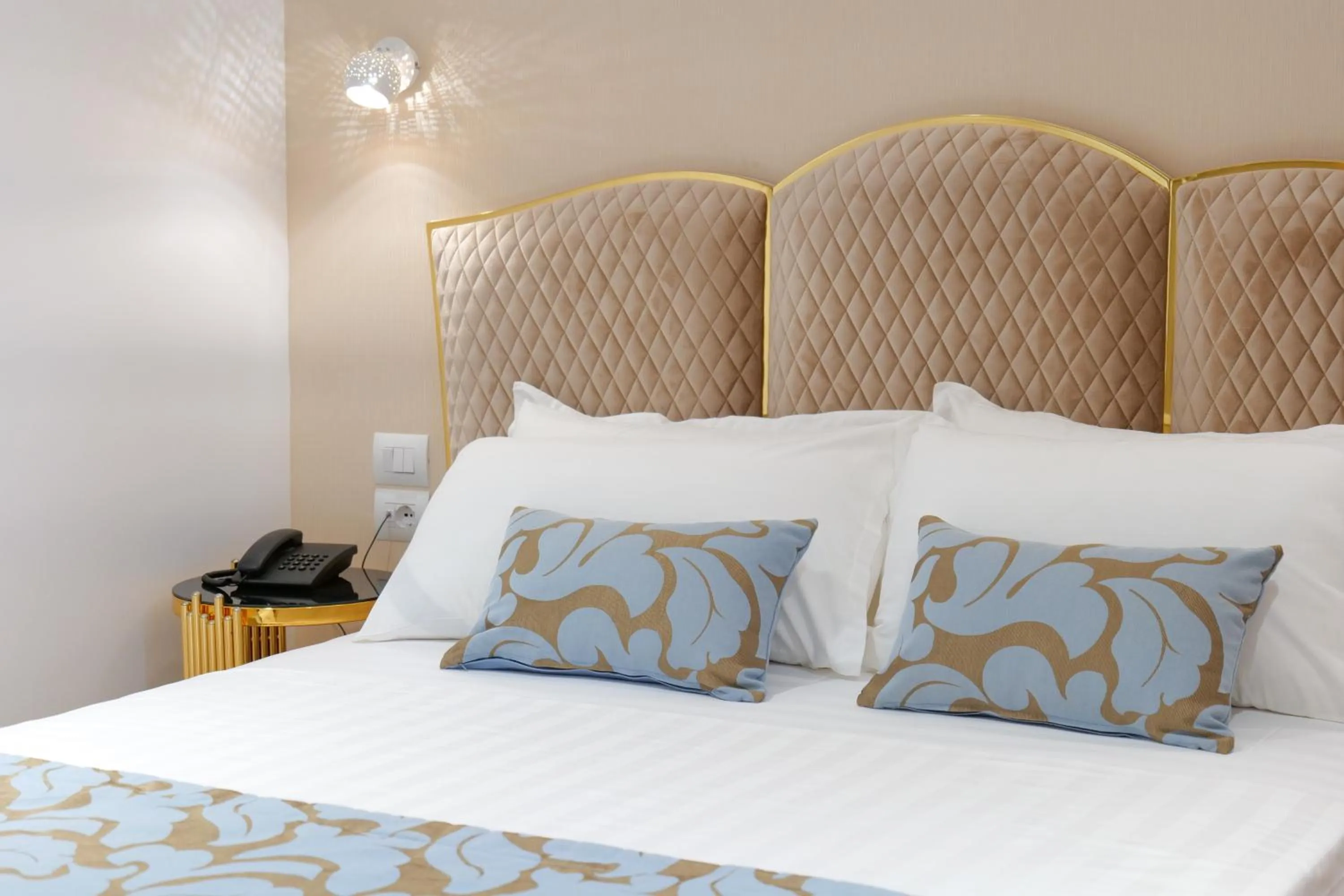 Bedroom, Bed in Bora Bora Hotel Ksamil